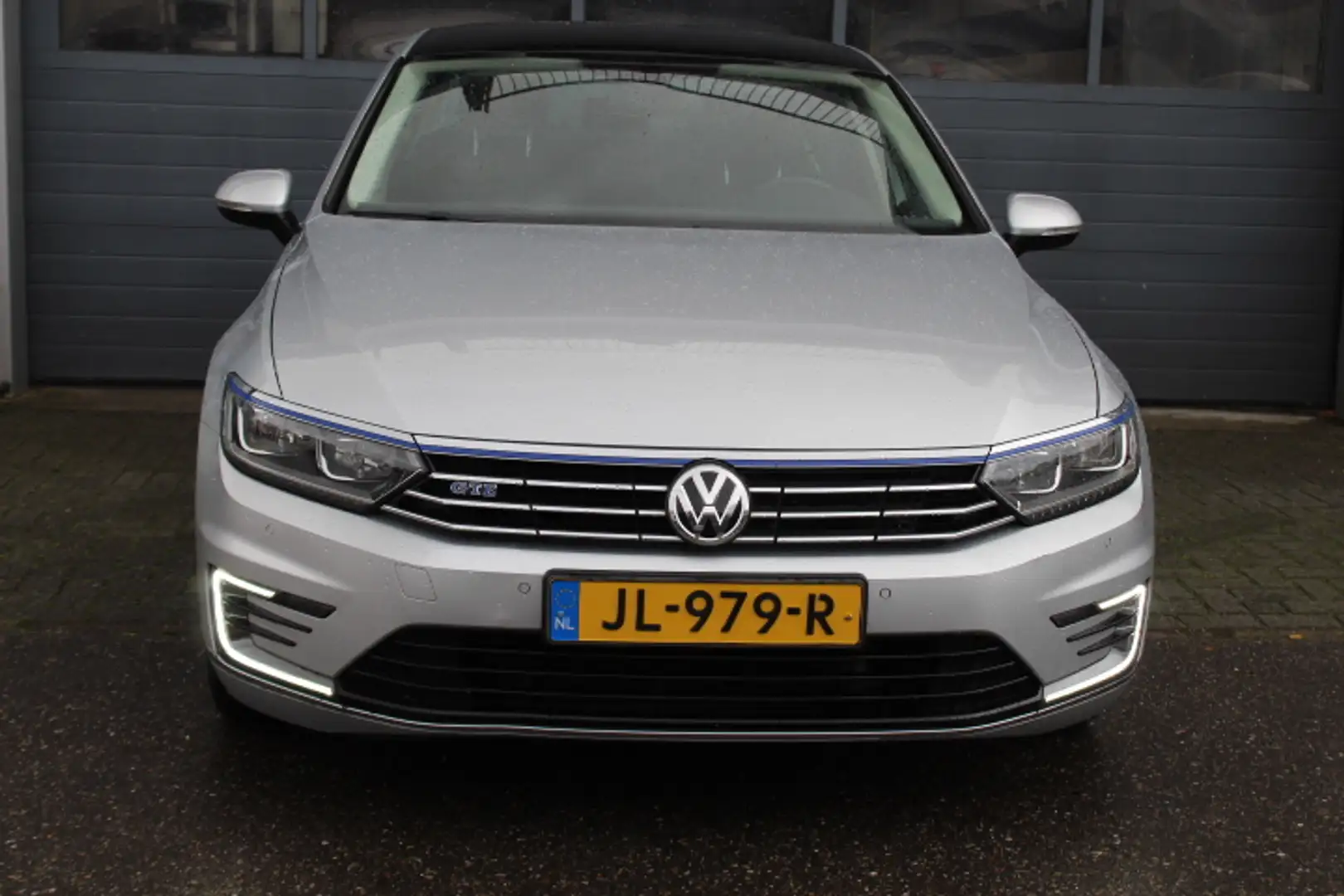 Volkswagen Passat 1.4 TSI GTE Highline Panoramadak, Adaptive Cruise, Gris - 2