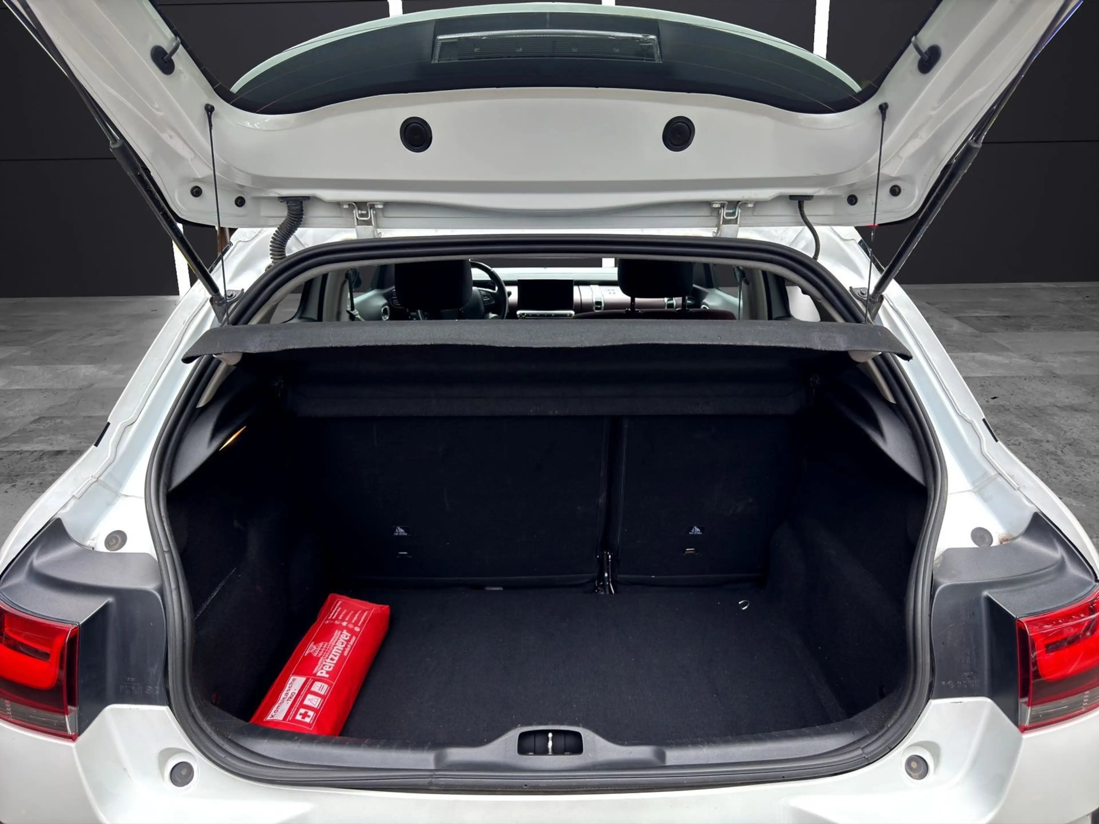 Citroen C4 Cactus 1.2 PureTech 110 Shine Automatik/AHK — photo 10