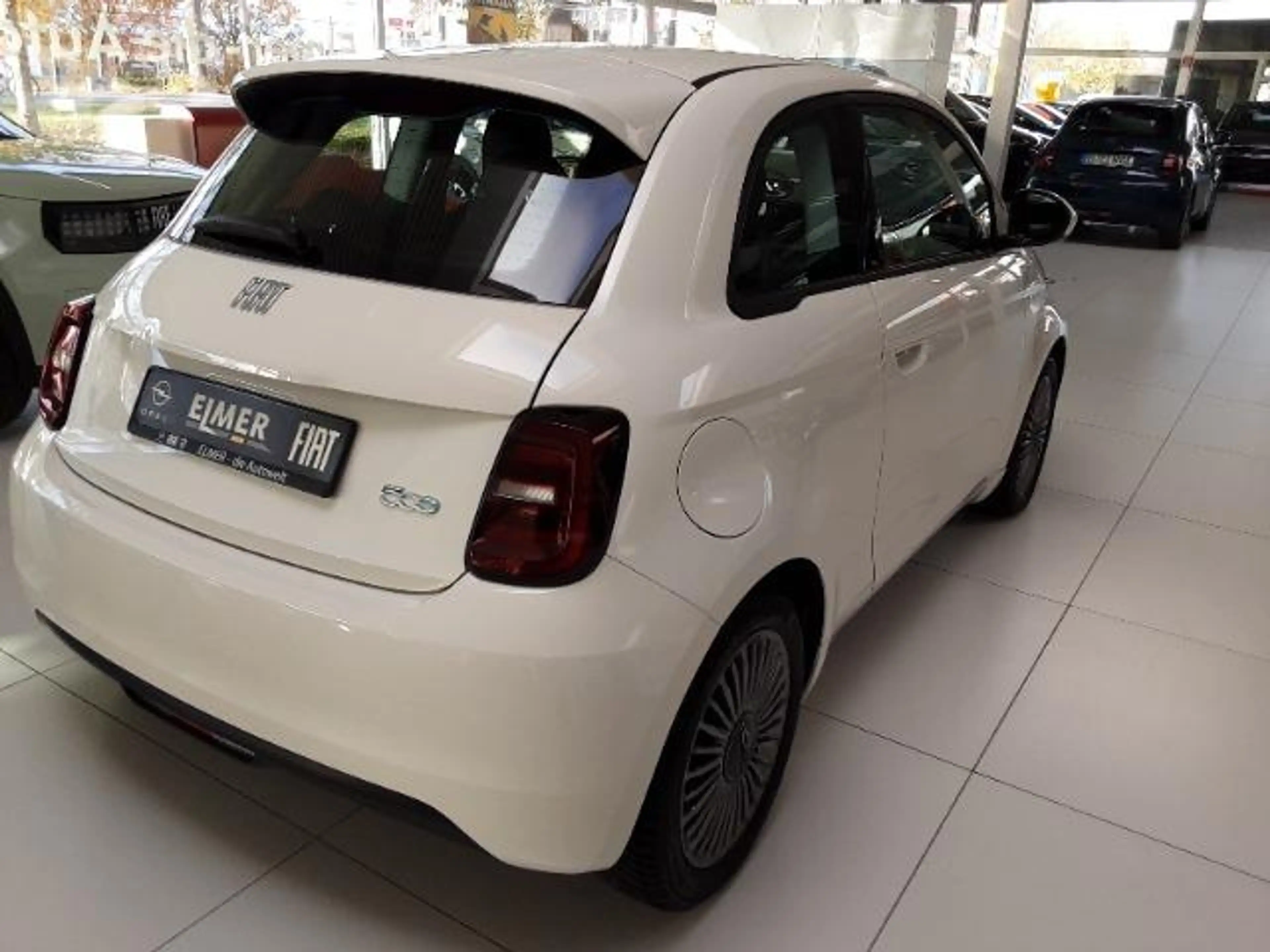 Fiat 500e 500 e  - 42 KW/h - AutoAndroid / AppleCarPlay - Al — photo 5