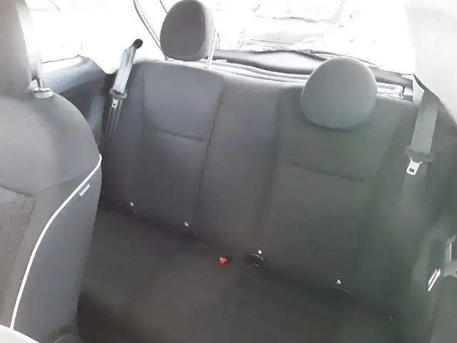 Fiat 500E view 9
