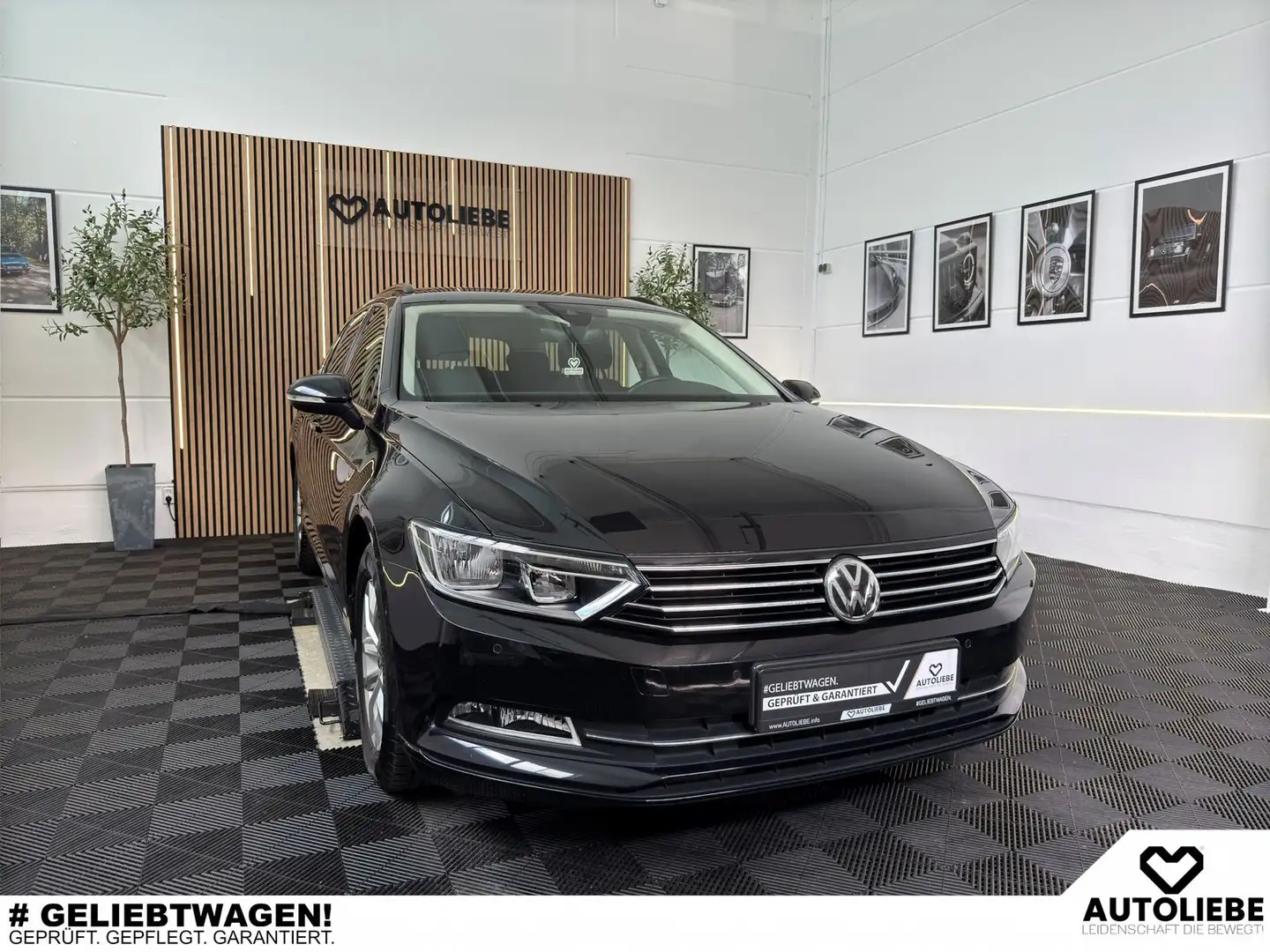 Volkswagen Passat Variant 1.5 TSI Comfortline DSG*RFK*NAVI Nero - 1