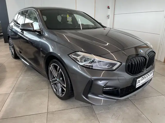 BMW 140 M-Pack // Carplay - Automaat - Navi