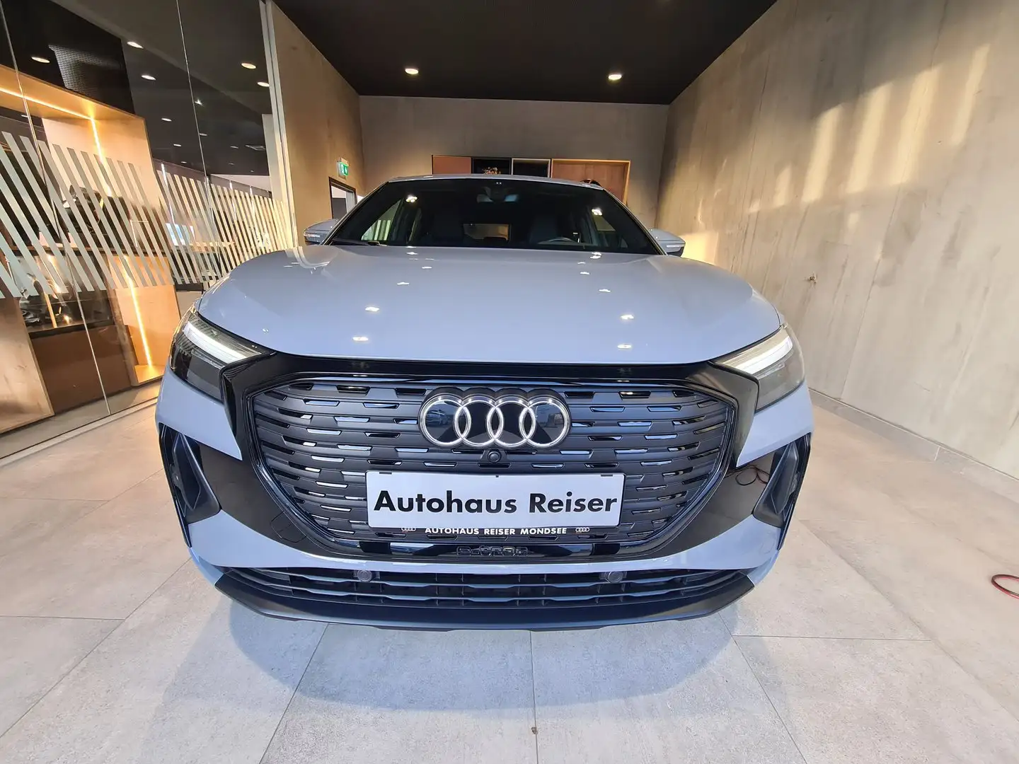 Audi Q4 e-tron Audi Q4 Sportback 50 e-tron quattro Gri - 2