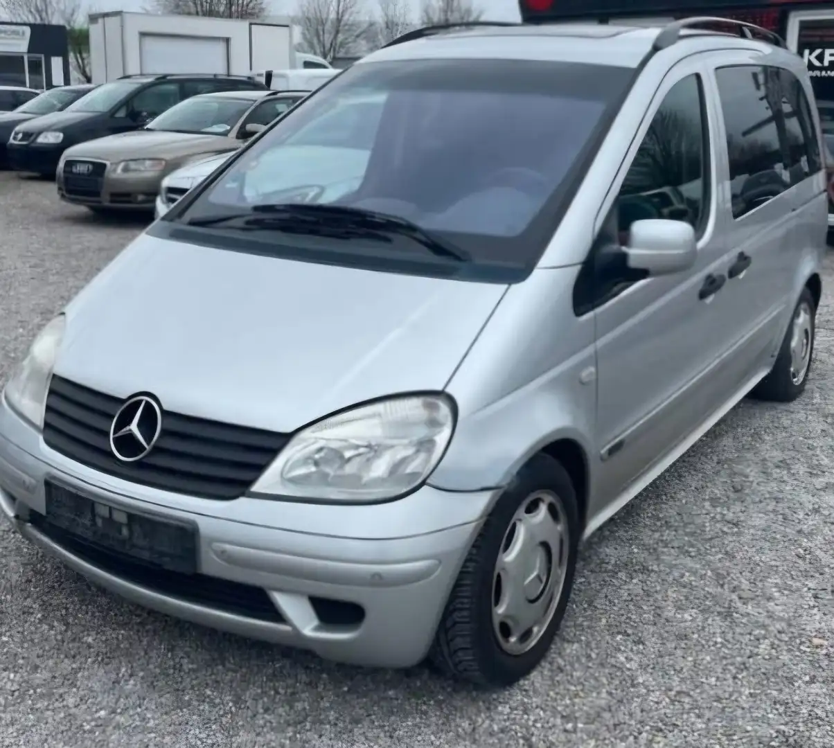 Mercedes-Benz Vaneo Vaneo 1.9 Gris - 1