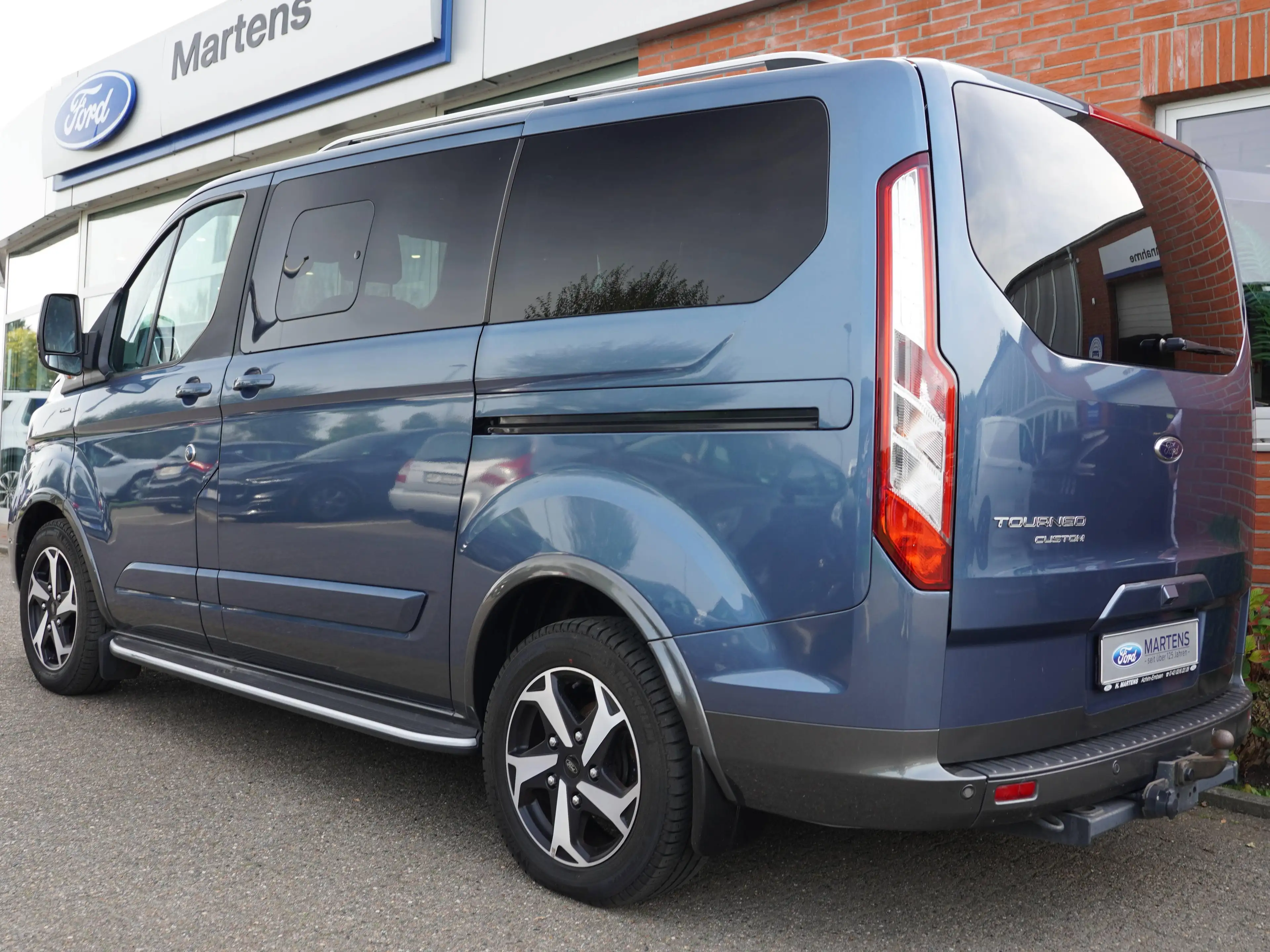 Ford Tourneo Custom 320 L1 Tourneo Active  185 PS Automatik | AHK, — photo 2