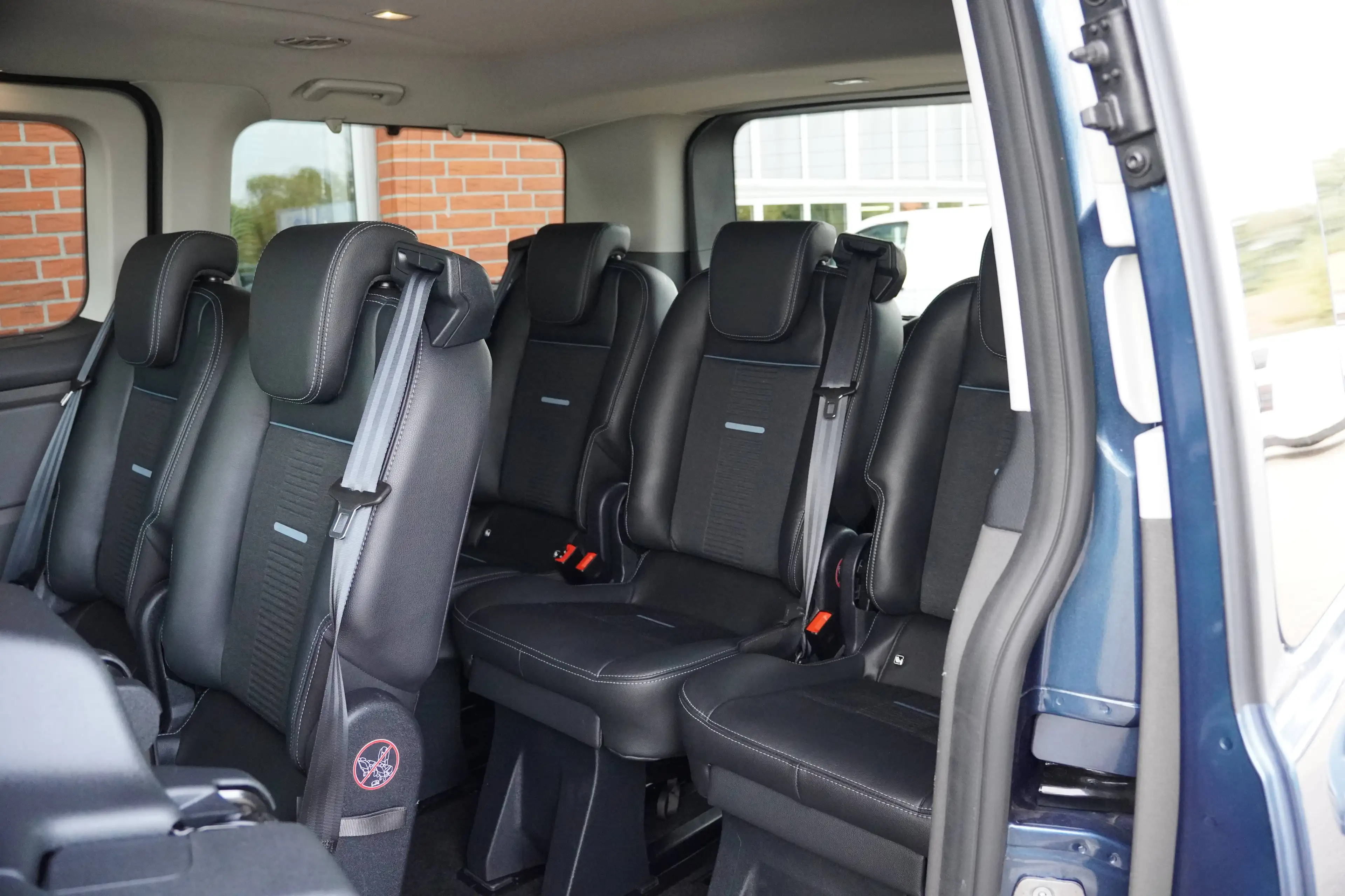 Ford Tourneo Custom 320 L1 Tourneo Active  185 PS Automatik | AHK, — photo 17
