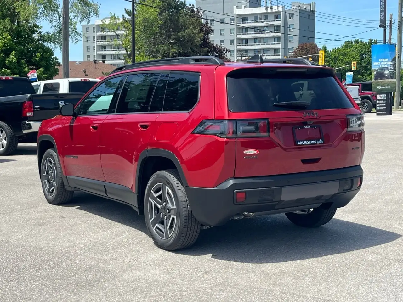 Jeep Cherokee снимка Jeep Cherokee