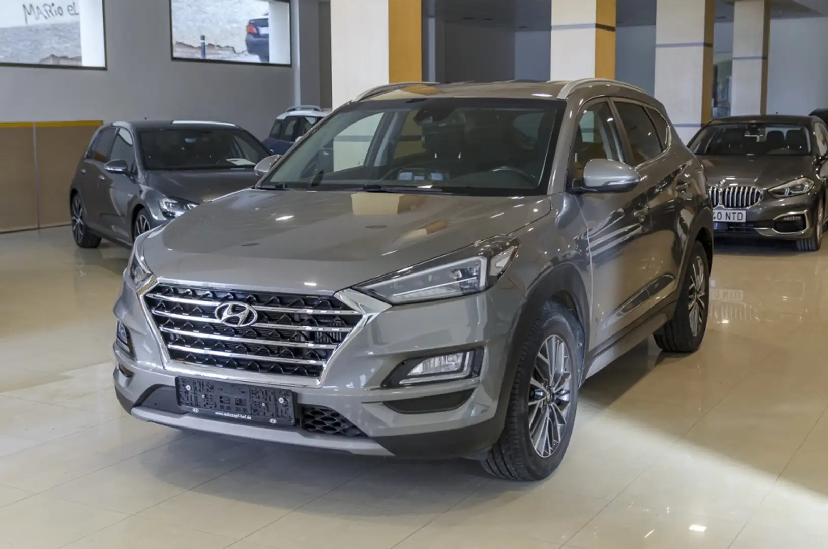 Hyundai TUCSON 1.6CRDI Style 4x2 DT 136 Gris - 1