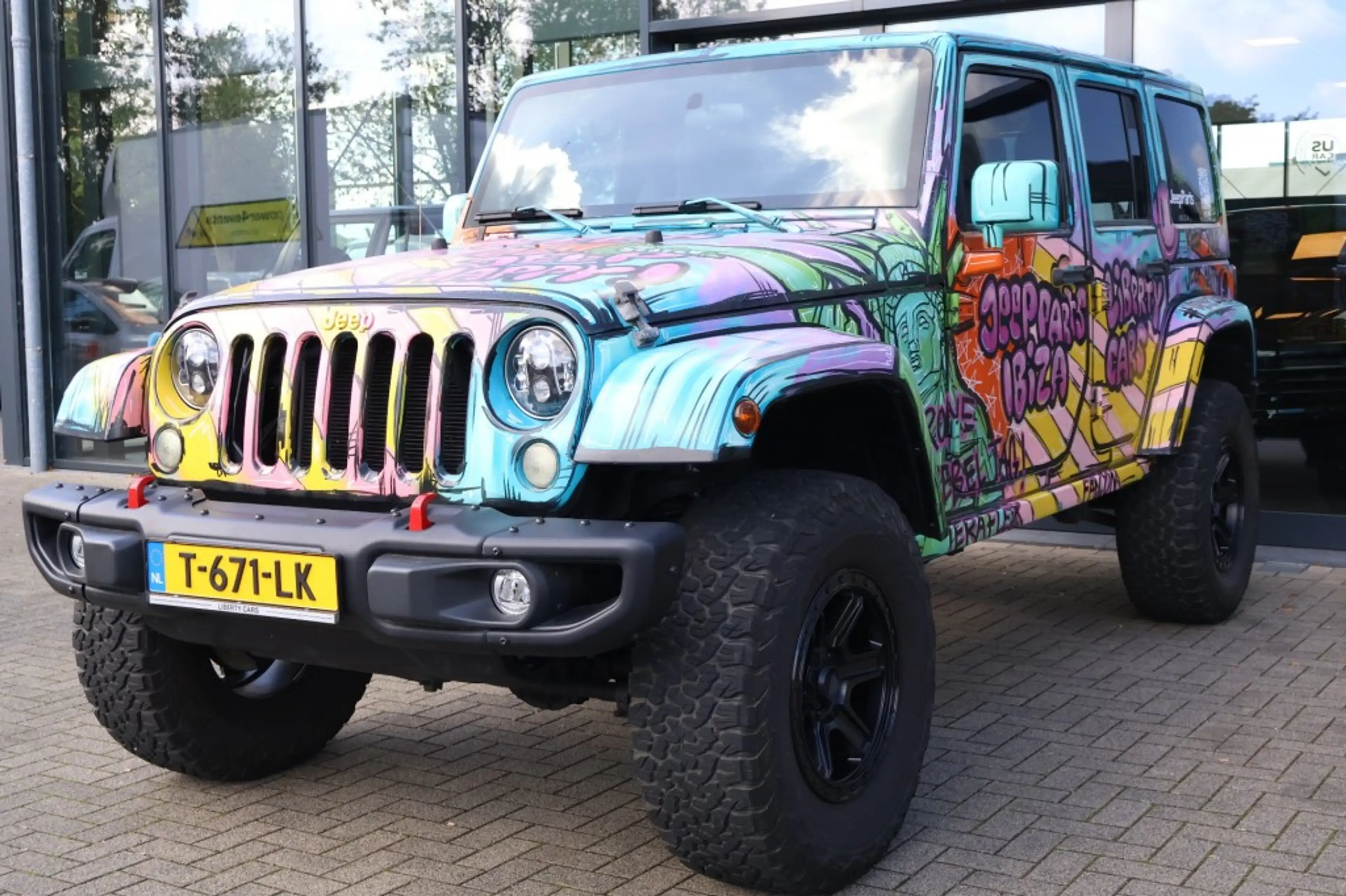 Jeep Wrangler 3.8i V6 4x4 Aut. Graffity by Tyrone edition — photo 9