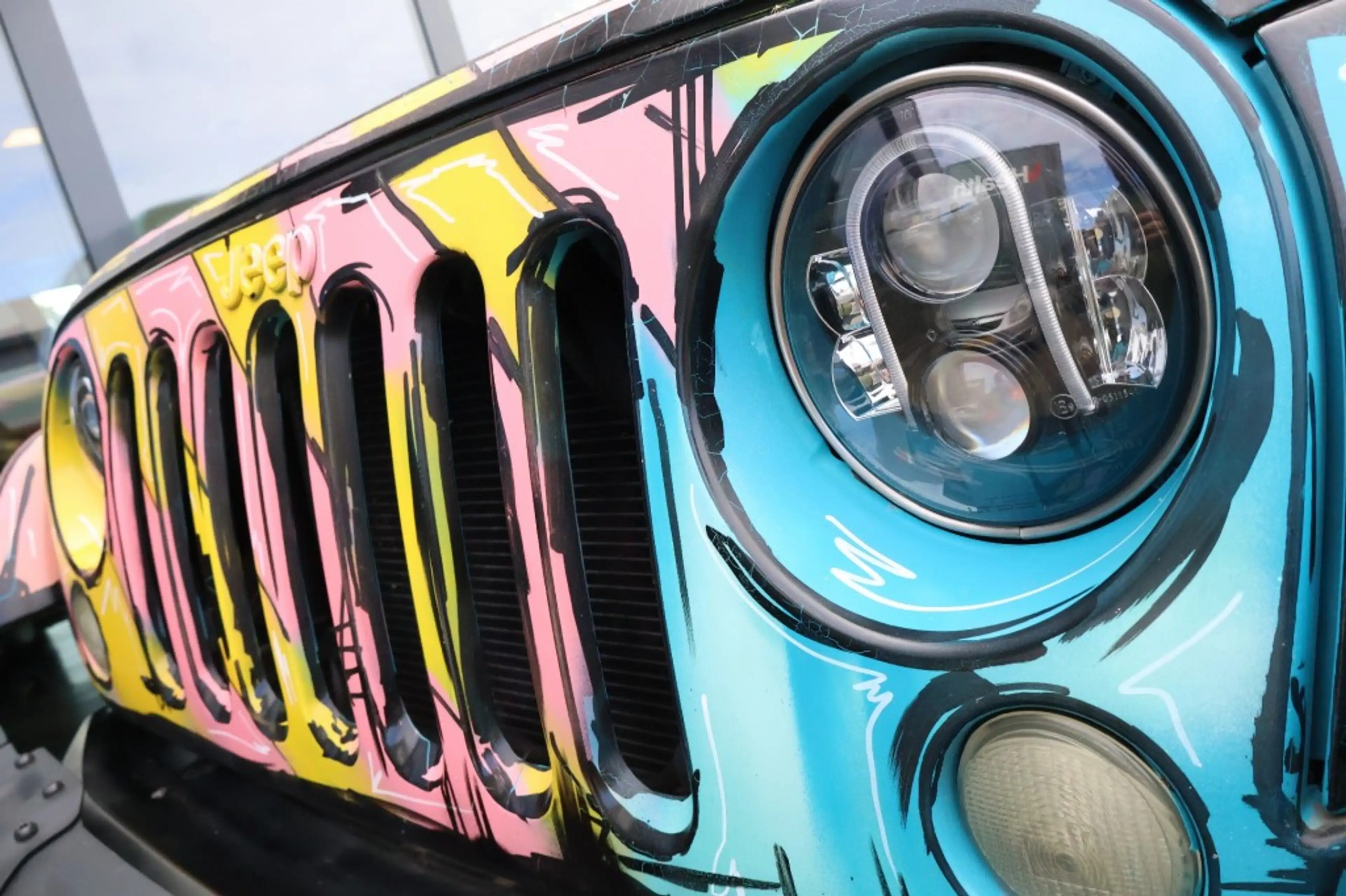 Jeep Wrangler 3.8i V6 4x4 Aut. Graffity by Tyrone edition — photo 5