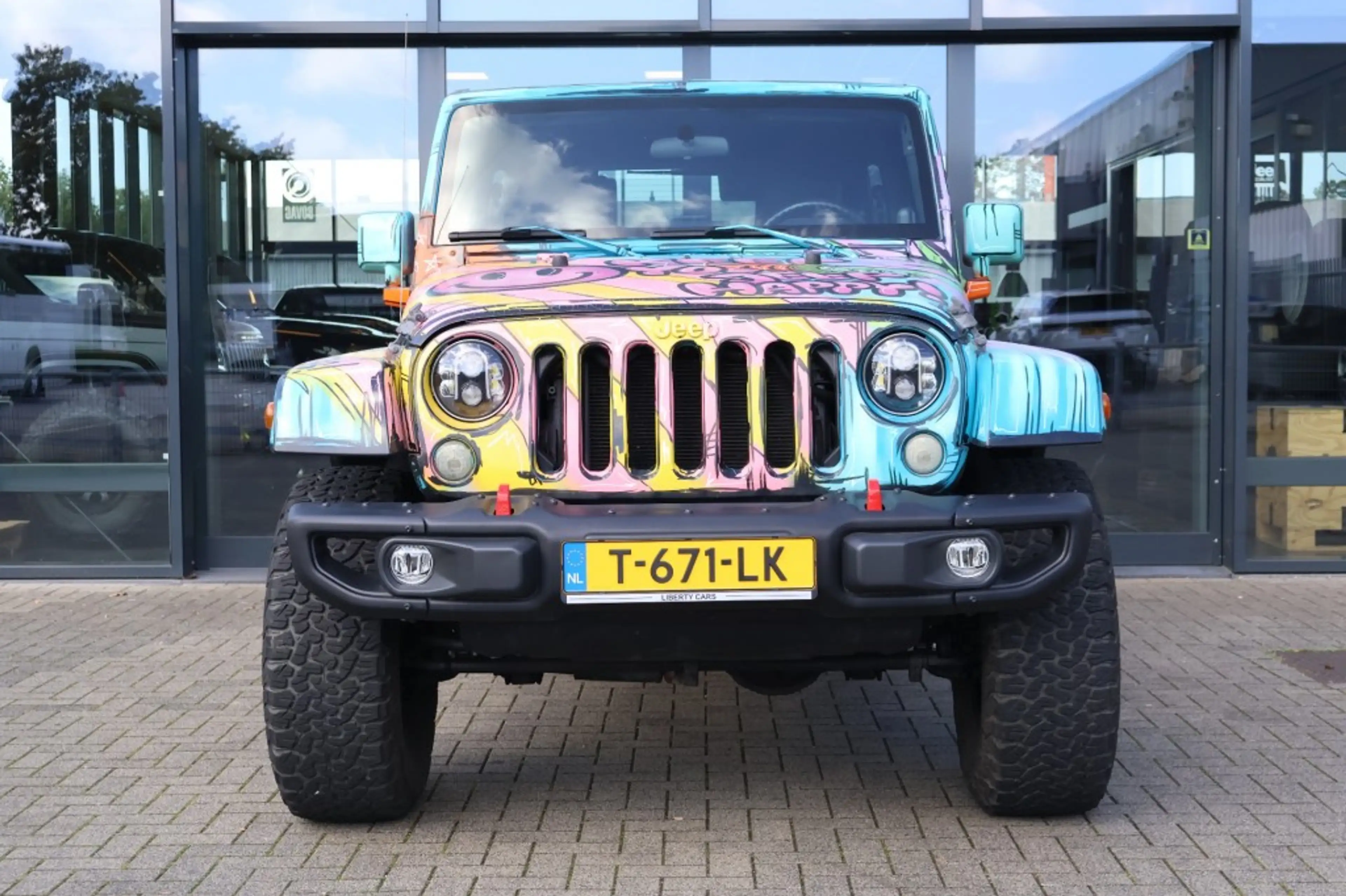 Jeep Wrangler 3.8i V6 4x4 Aut. Graffity by Tyrone edition — photo 11