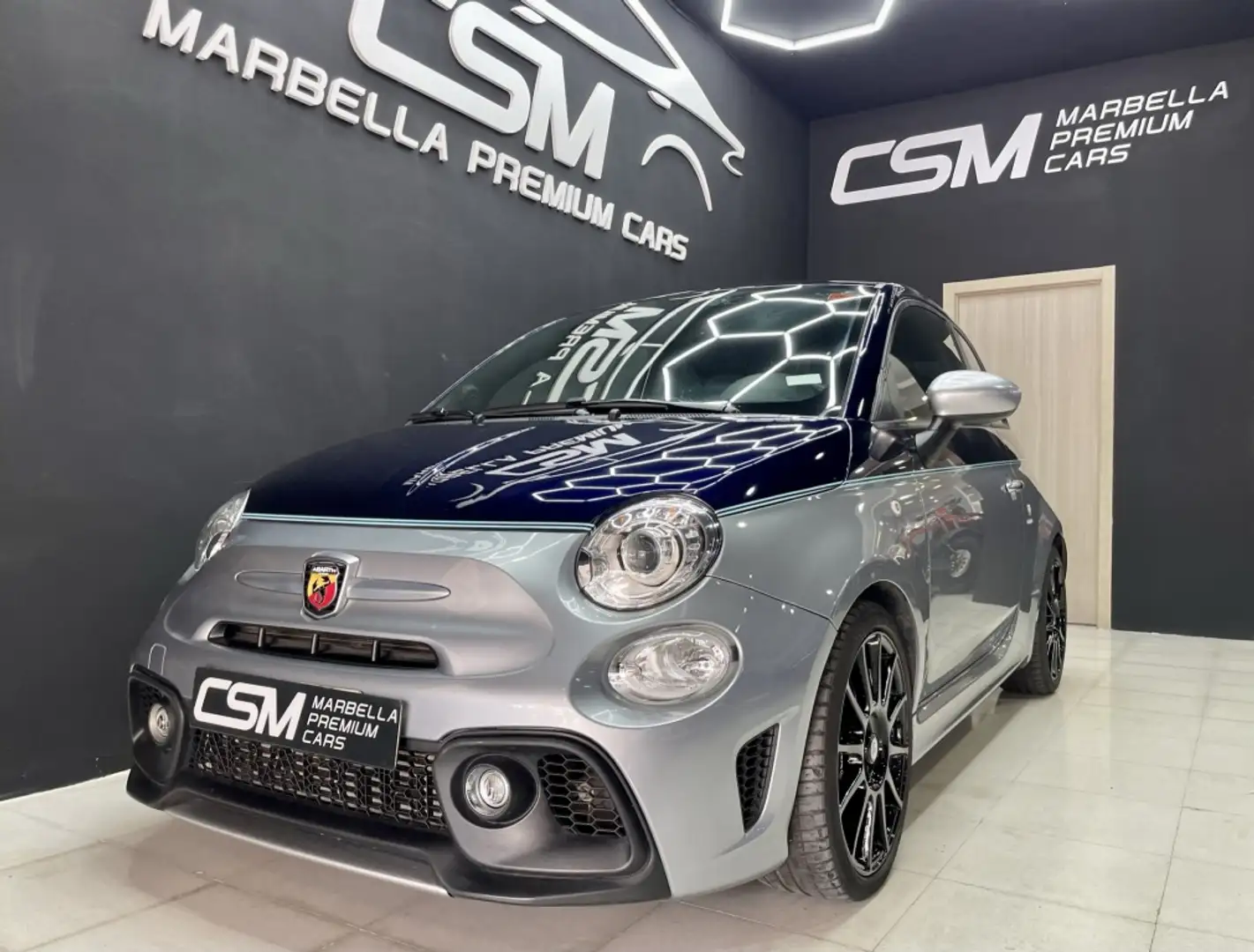 Abarth 695 Pequeño Automático de 3 Puertas Gris - 1