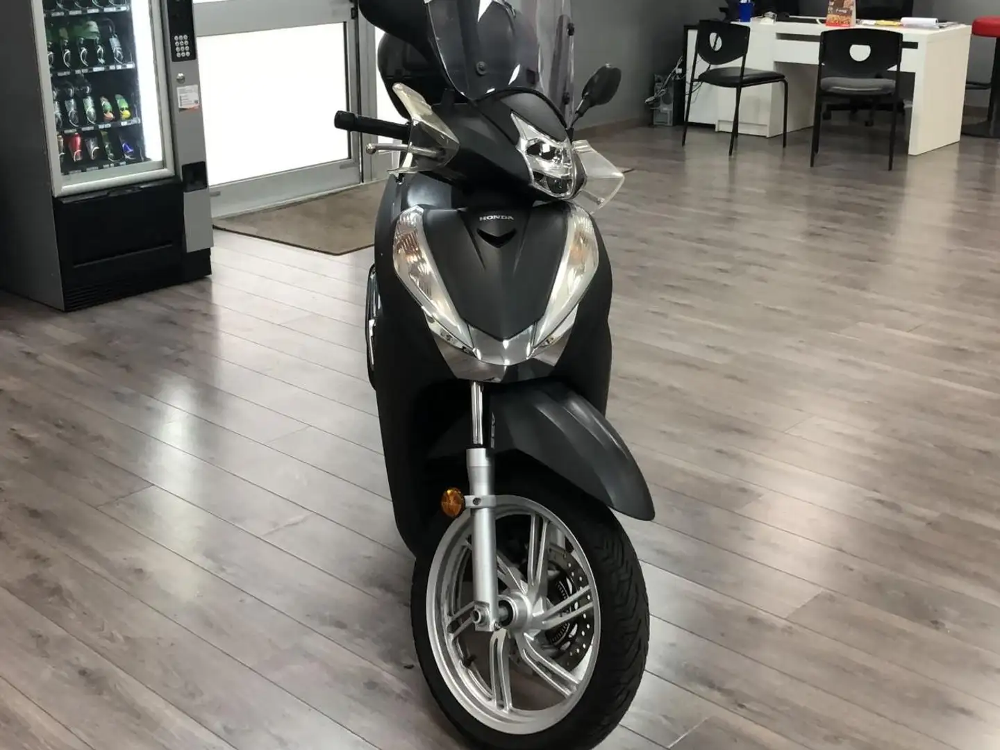 Honda SH 300 300i ABS parabrezza bauletto TAGLIANDI UFFICIALI Nero - 2