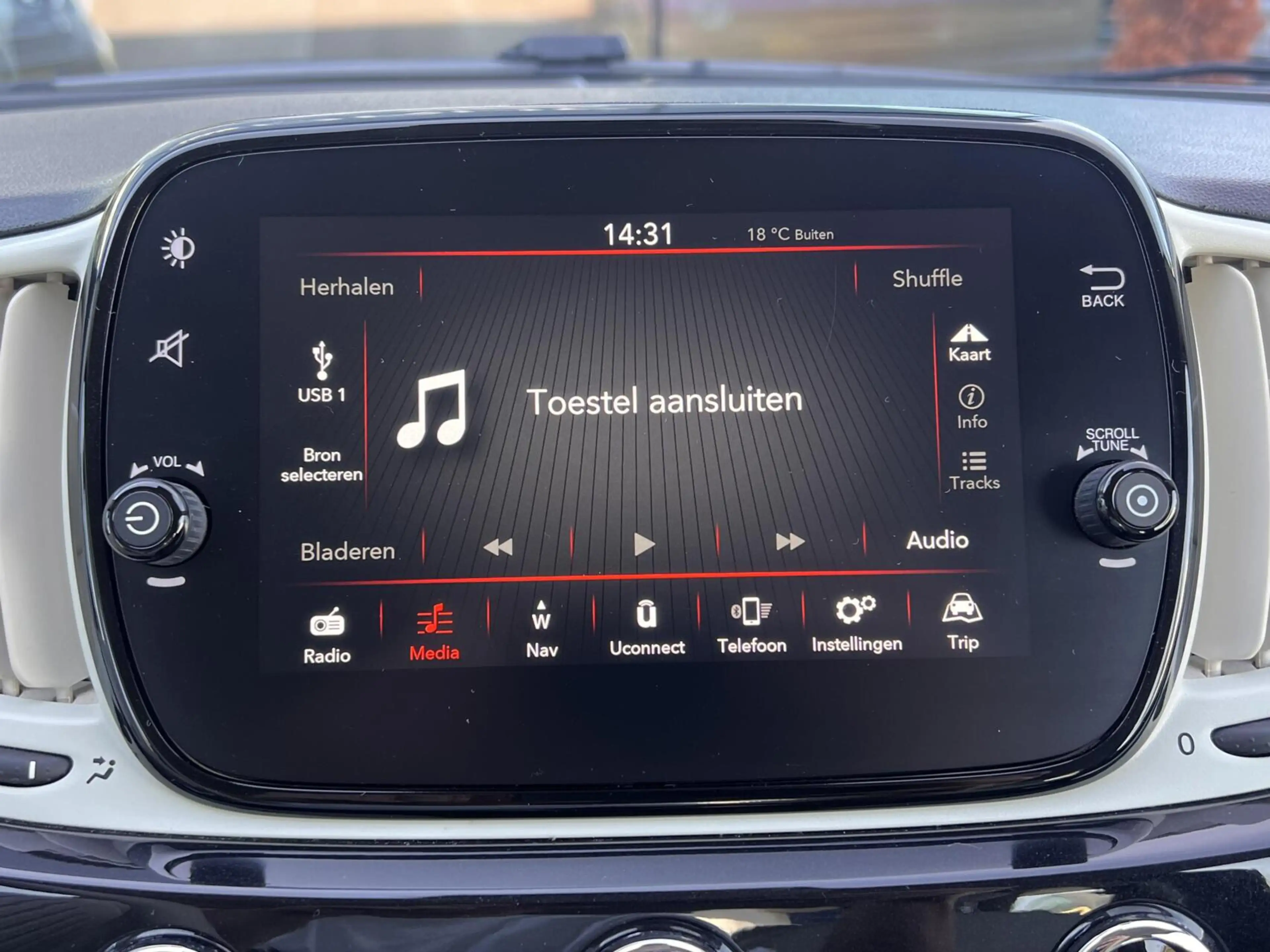 Fiat 500 1.0 Hybrid Lounge Airco Clima Cruise 1eEig NLauto — photo 25