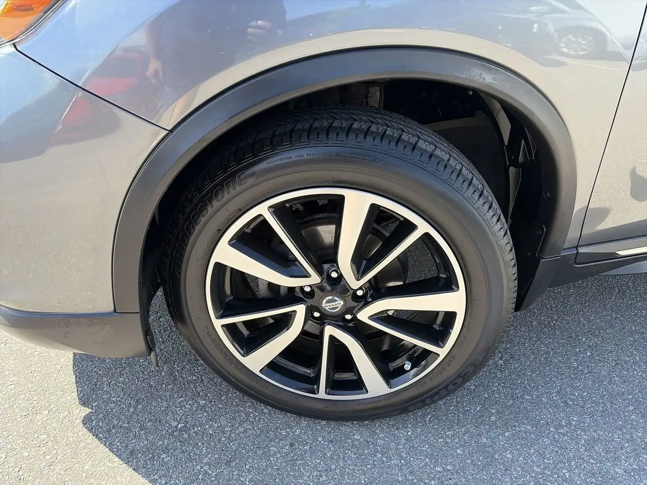 Nissan Rogue снимка Nissan Rogue