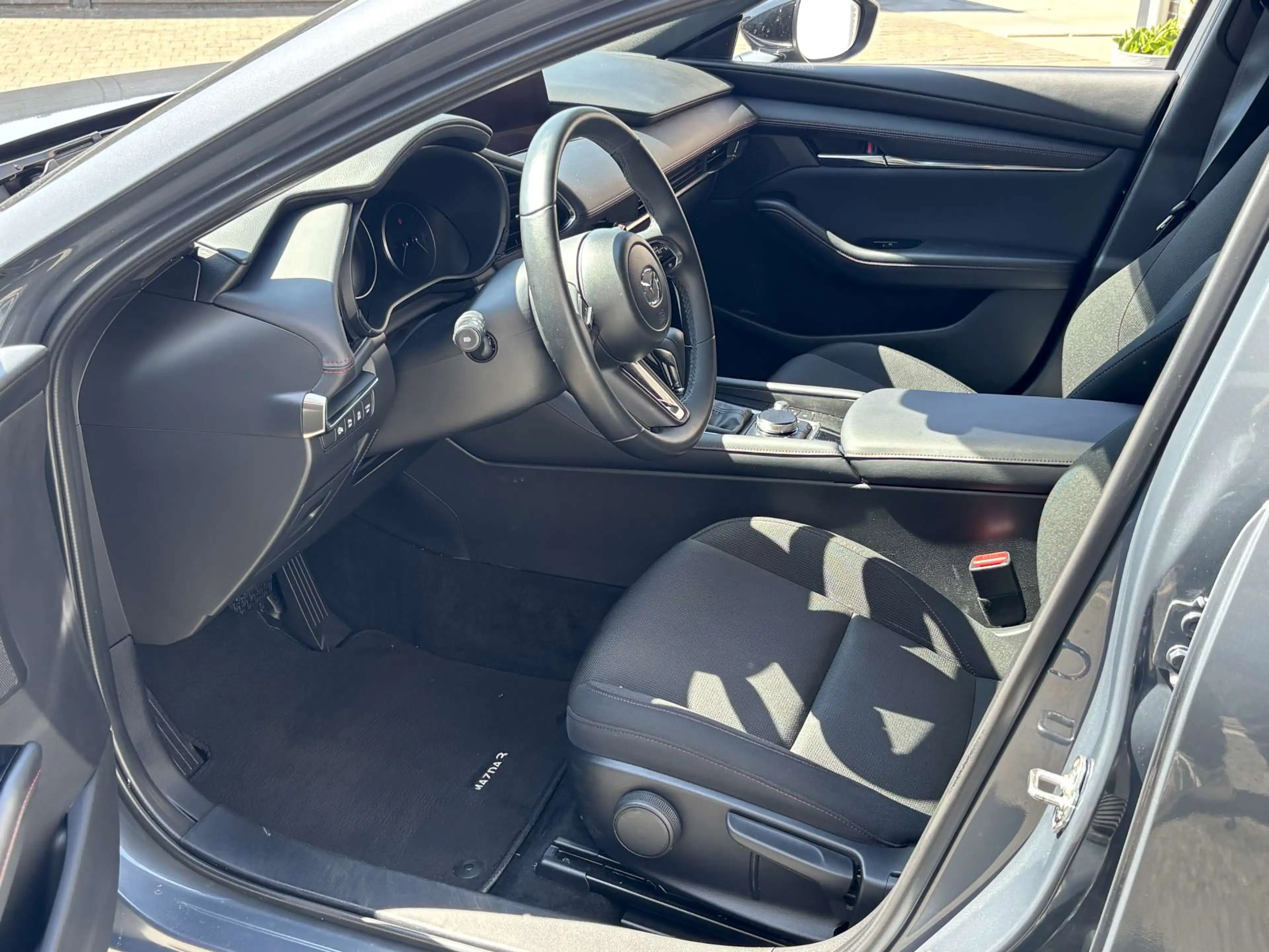 Mazda 3 3 2.0 M-HYBRID HOMURA (150pk) / 33000km / 12m wb — photo 10