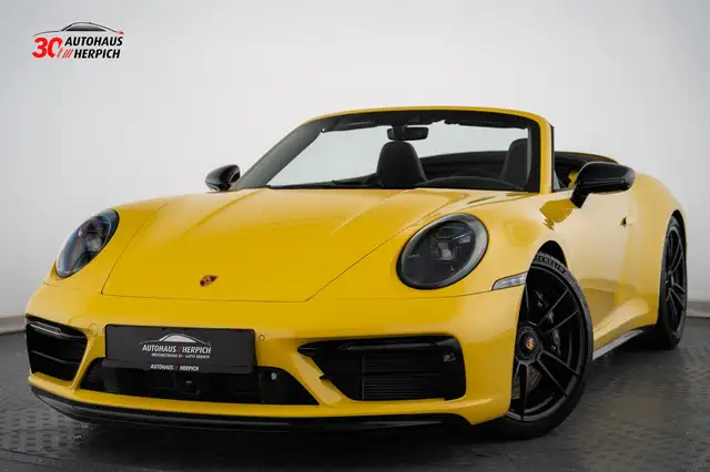 Porsche 992 Carrera 4GTS Cabriolet Burmester Lift Matrix