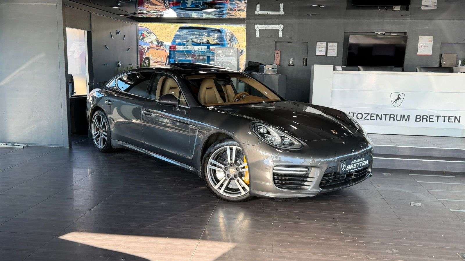 Porsche Panamera