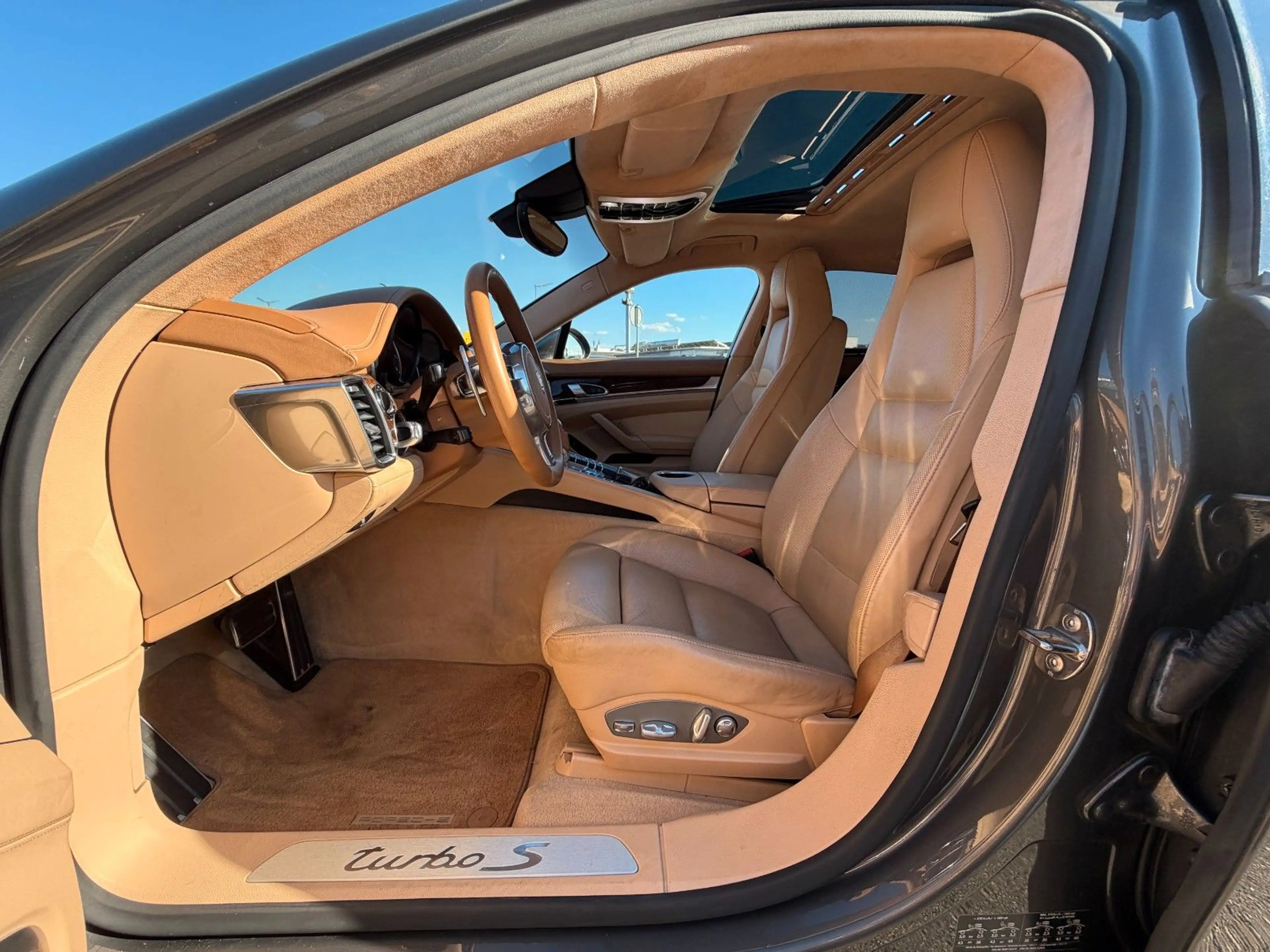Porsche Panamera Turbo S Executive*360*Bose*Soft-Close* — photo 11