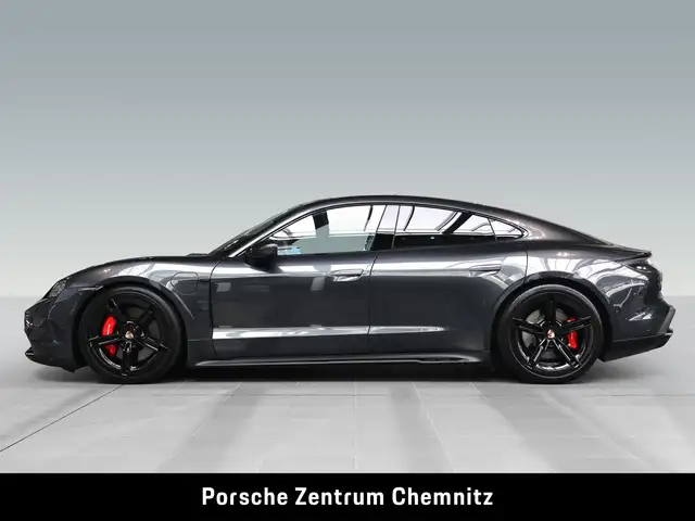 Porsche Taycan view 2