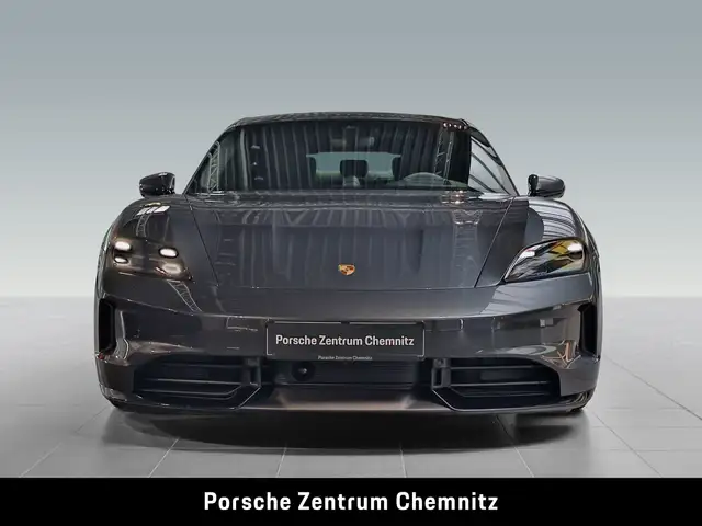 Porsche Taycan view 4