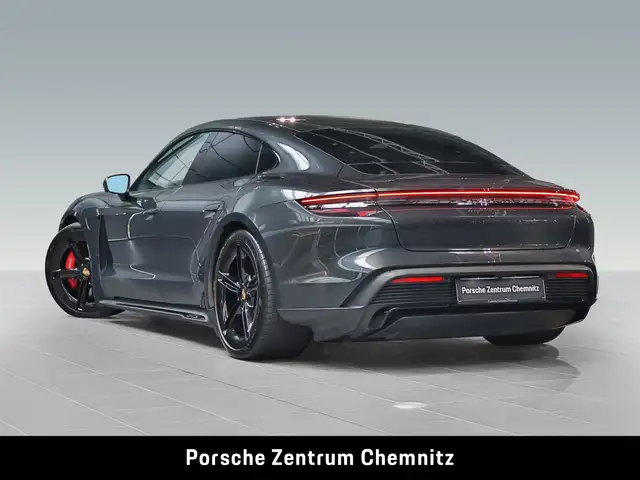 Porsche Taycan view 3
