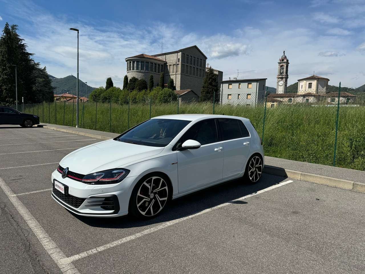 Volkswagen Golf GTI 2.0 TSI 230 CV 5 porte