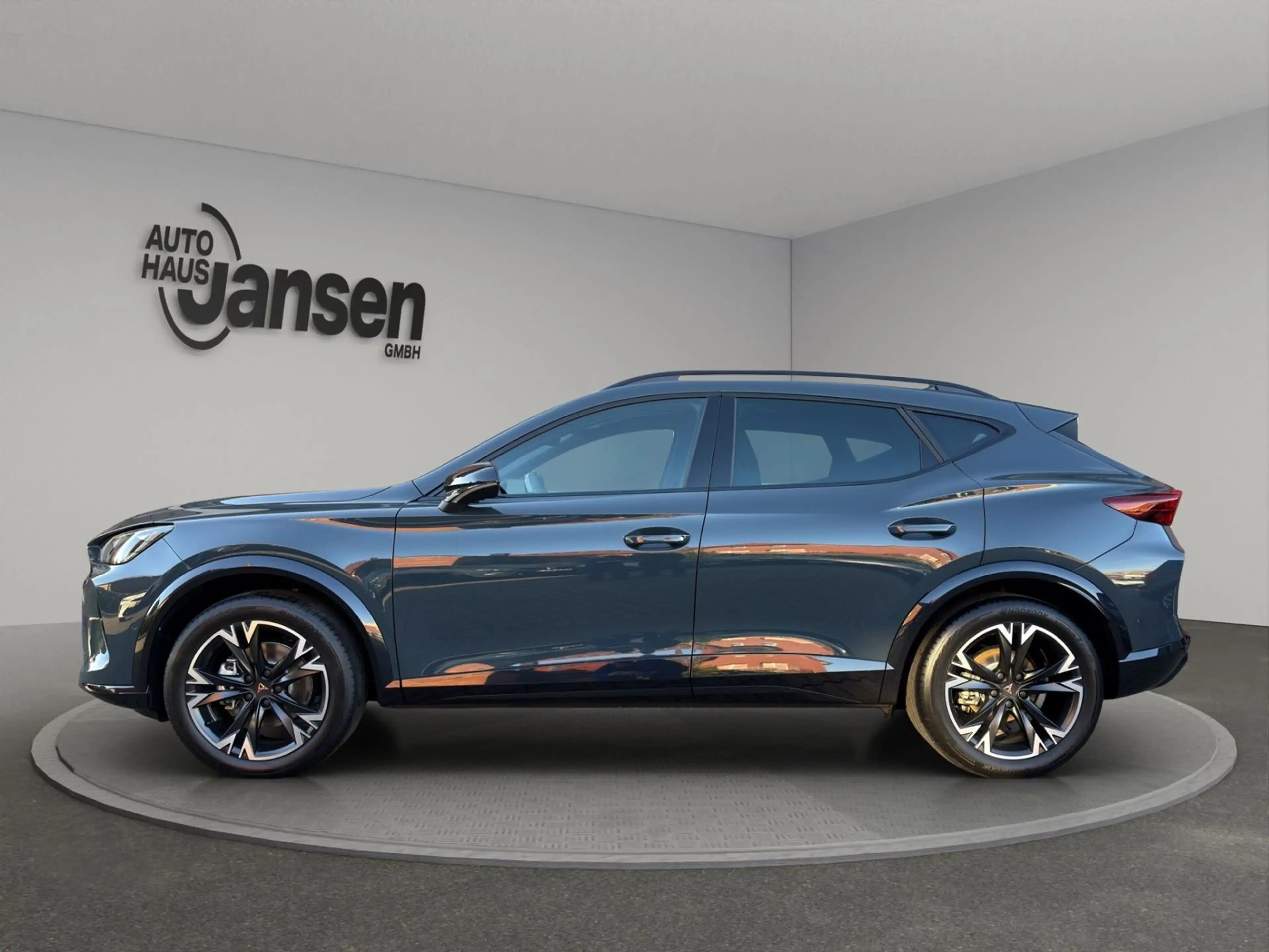 CUPRA Formentor 1.5 eTSI +ACC+AHK+APP+Kamera — photo 3
