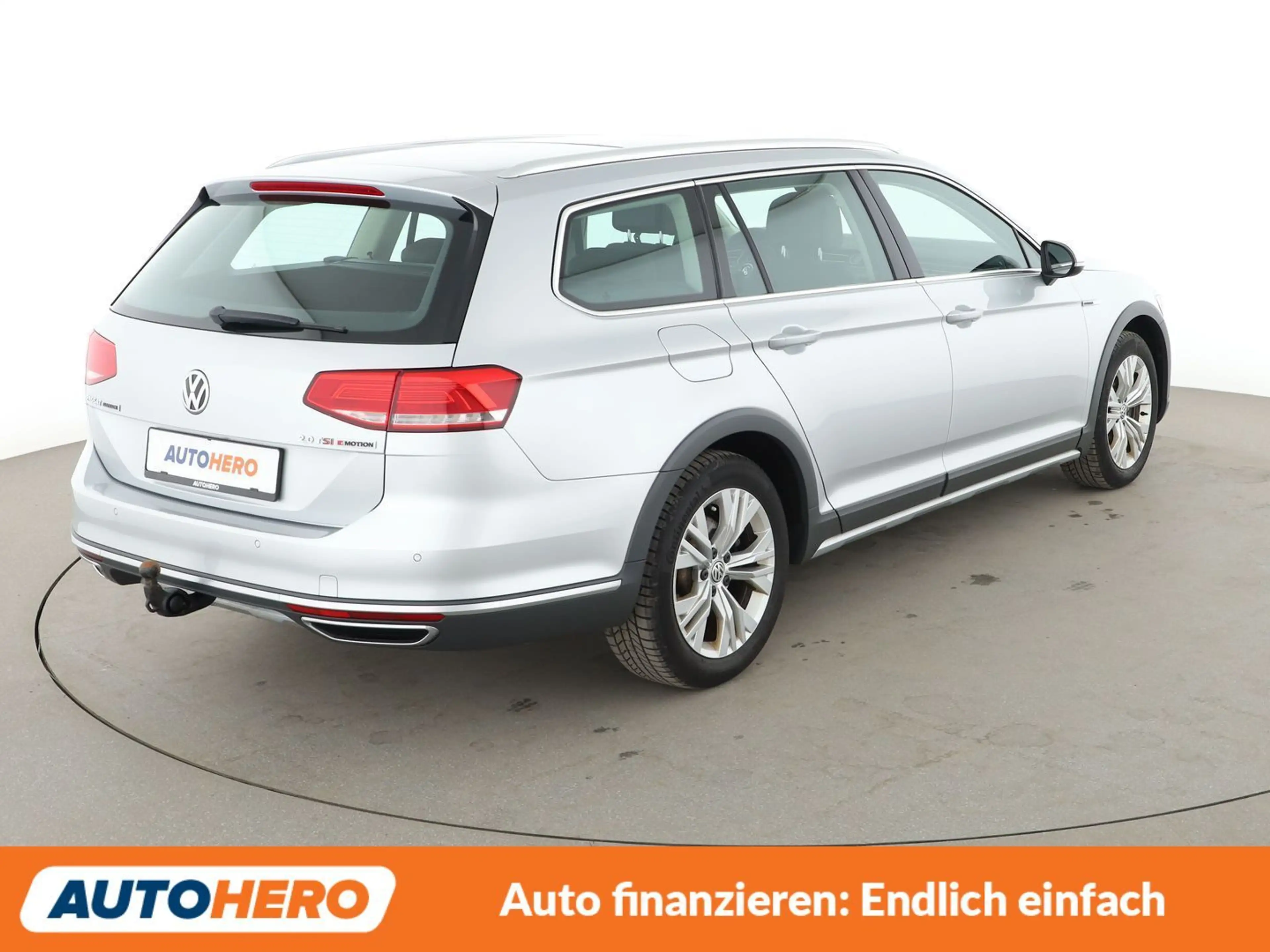 Volkswagen Passat Alltrack 2.0 TSI 4Motion BlueMotion Tech Aut.*PDC*AHK*PANO* — photo 6