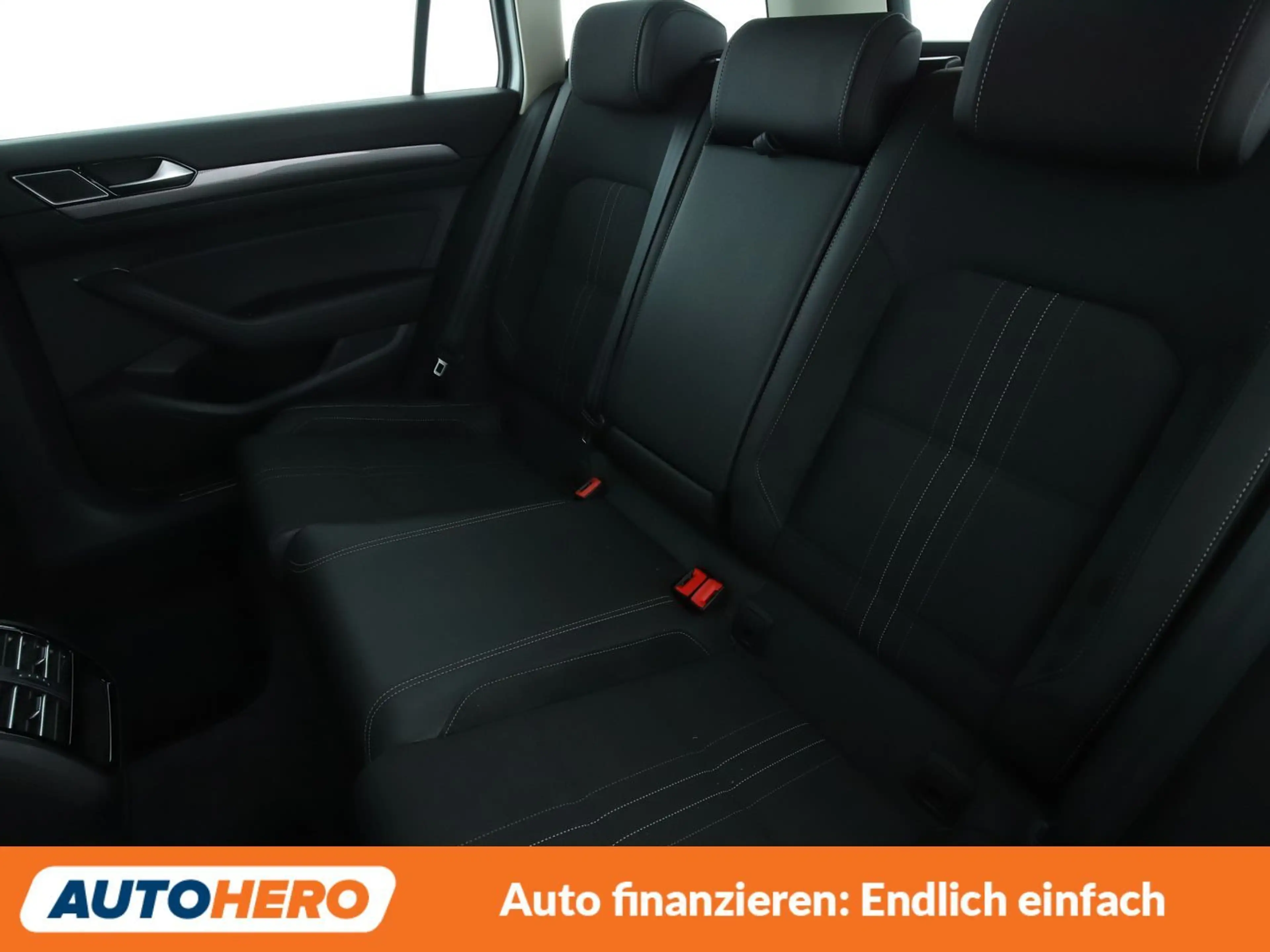 Volkswagen Passat Alltrack 2.0 TSI 4Motion BlueMotion Tech Aut.*PDC*AHK*PANO* — photo 14