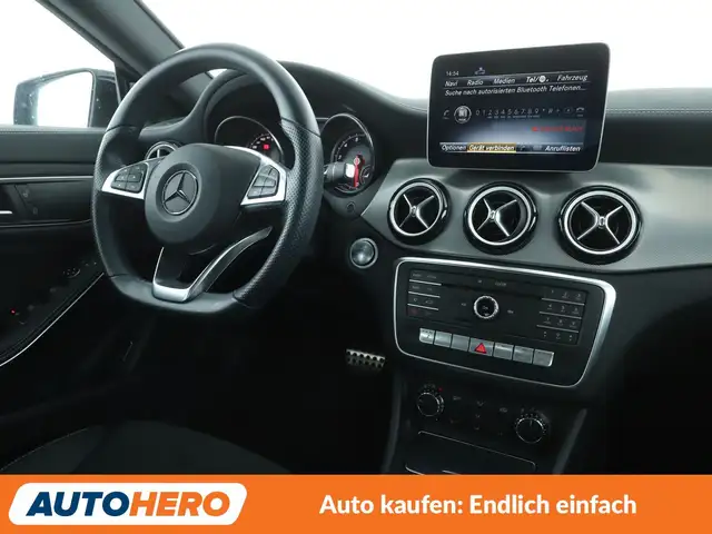 Mercedes-Benz CLA view 13