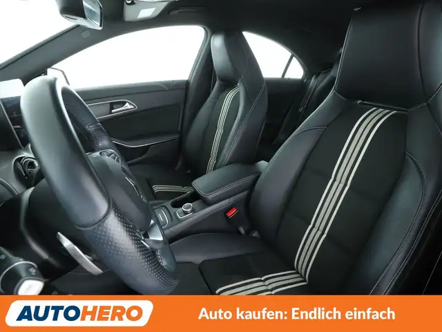 Mercedes-Benz CLA view 10