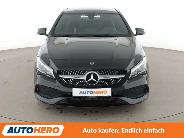 Mercedes-Benz CLA view 9