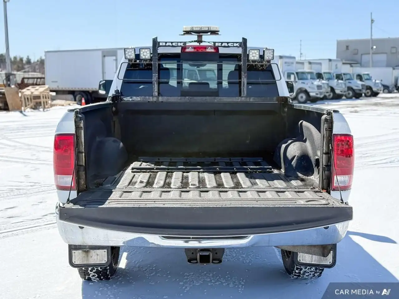 RAM 3500 снимка RAM 3500