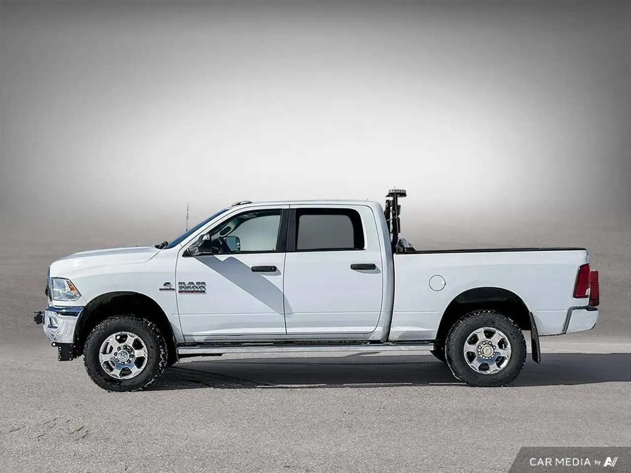 RAM 3500 снимка RAM 3500