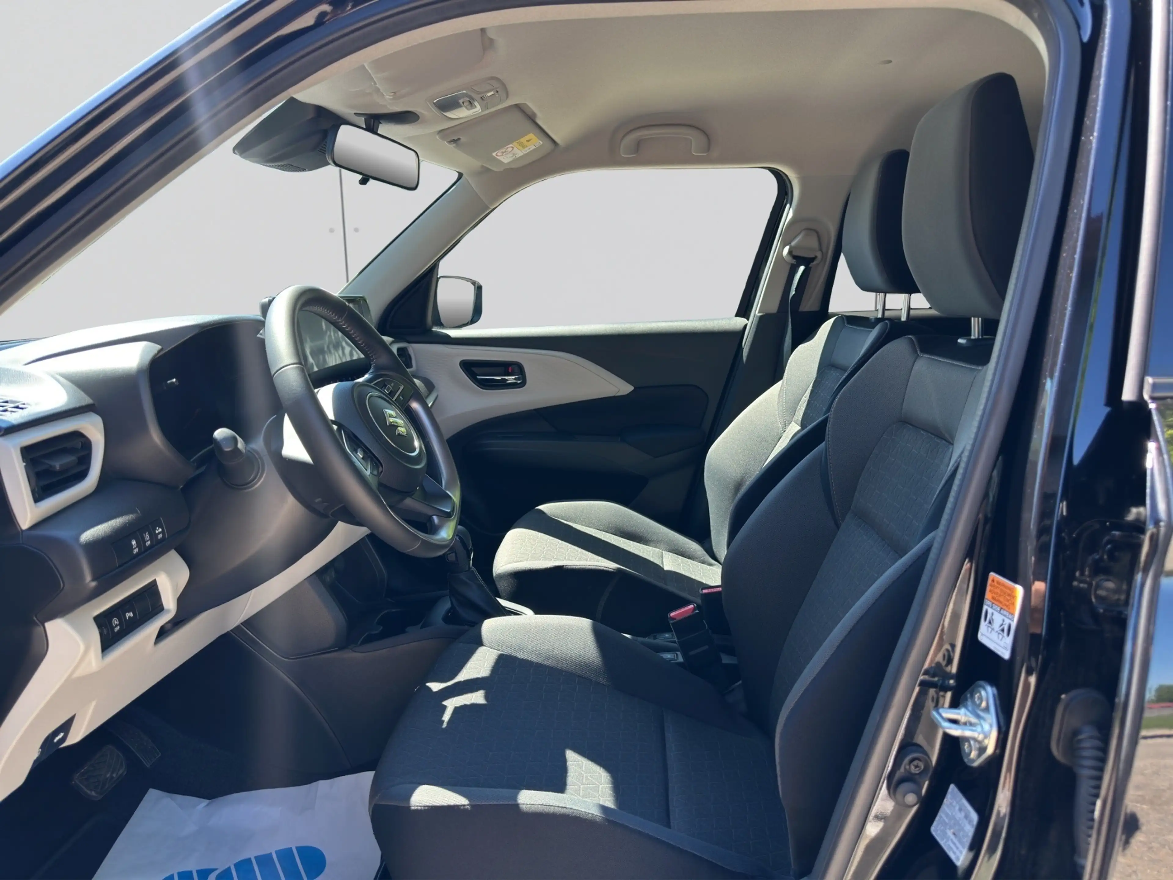 Suzuki Swift 1.2 Dualjet Mild-Hybrid Comfort*CVT*LED* — photo 11