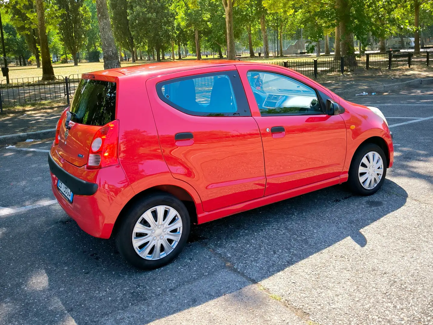Nissan Pixo Pixo 1.0 Fun Rosso - 2