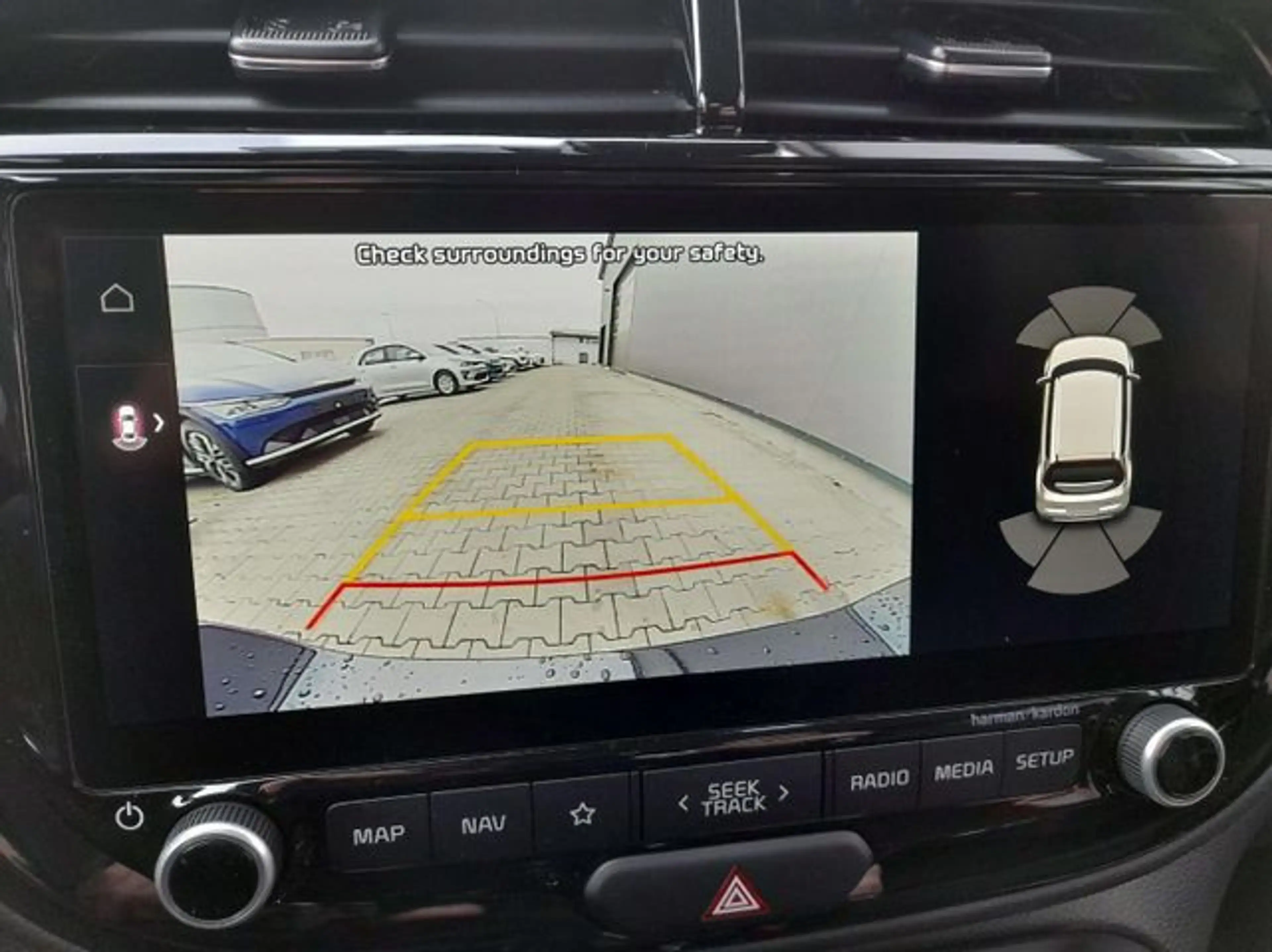 Kia Soul E-Soul Inspiration WP Leder-Paket Glasdach — photo 12