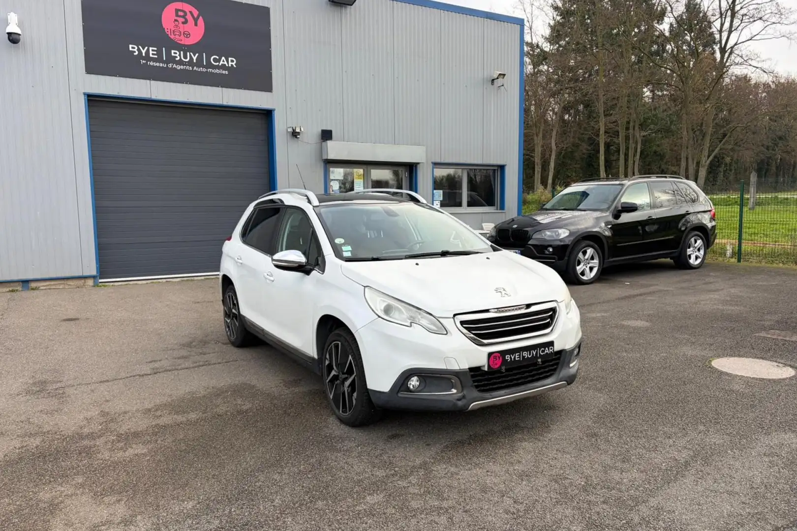 Peugeot 2008 1.6 HDi 115ch Féline Cuivre GARANTIE 12 MOIS Gris - 2
