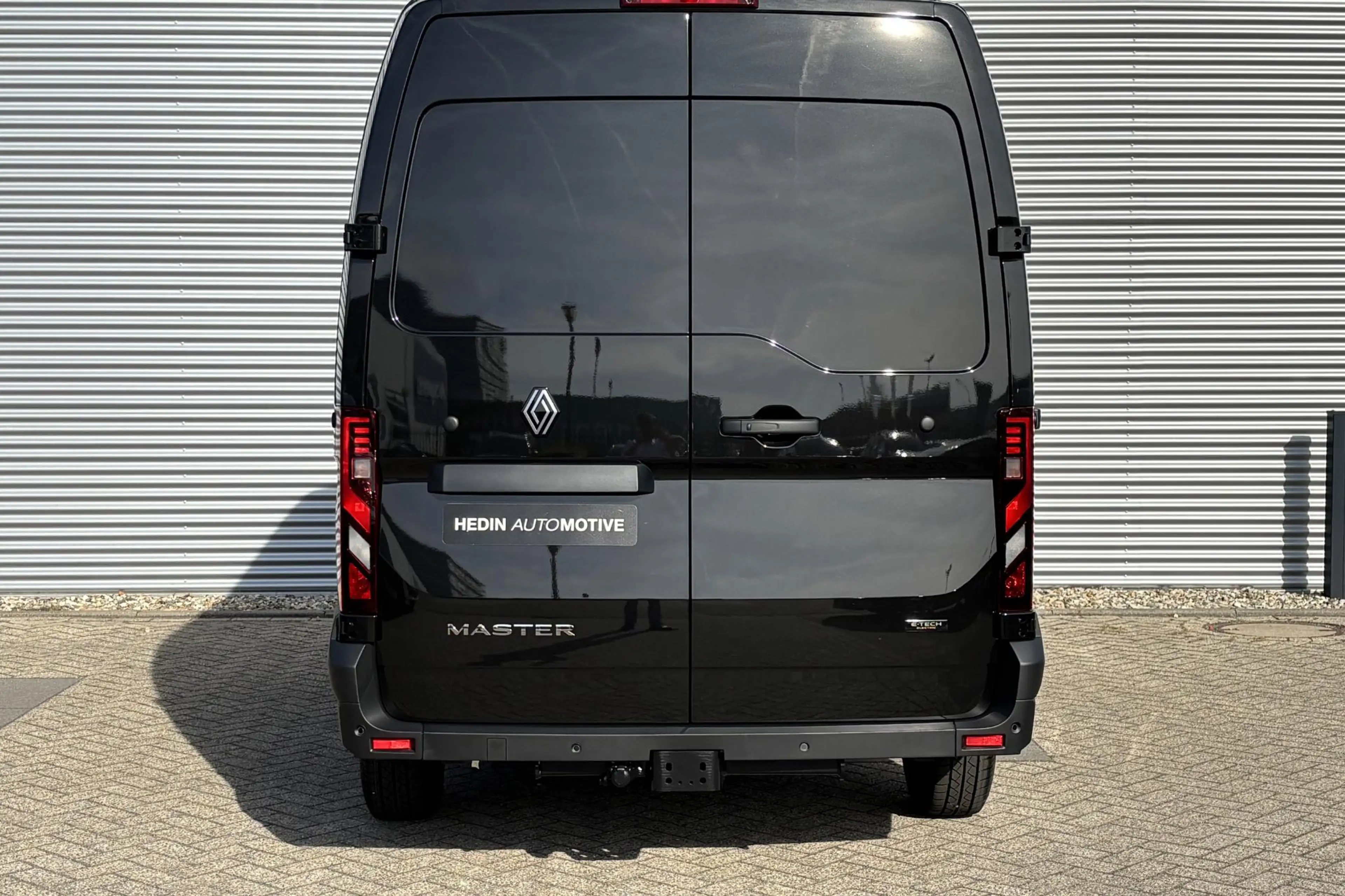 Renault Master E-Tech T35 L2H2 Advance long range 87 kWh — photo 13