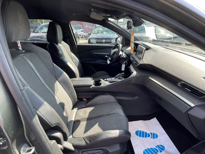 Peugeot 5008 BlueHDi Allure/GT-LINE/7SITZER/TüvNeu/Garan — photo 13