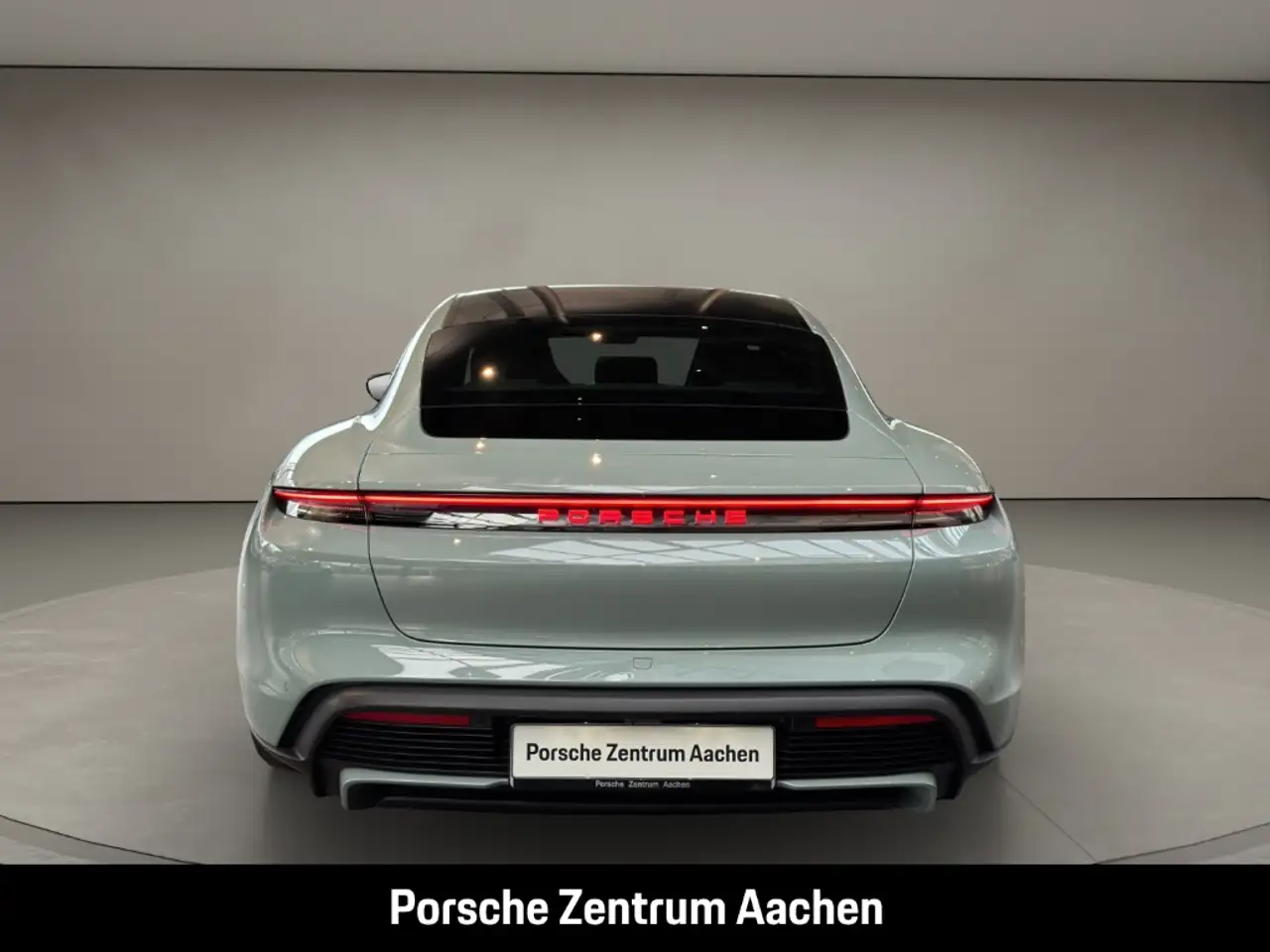 Porsche Taycan 4S Black Edition Clubleder 21-Zoll BOSE 5