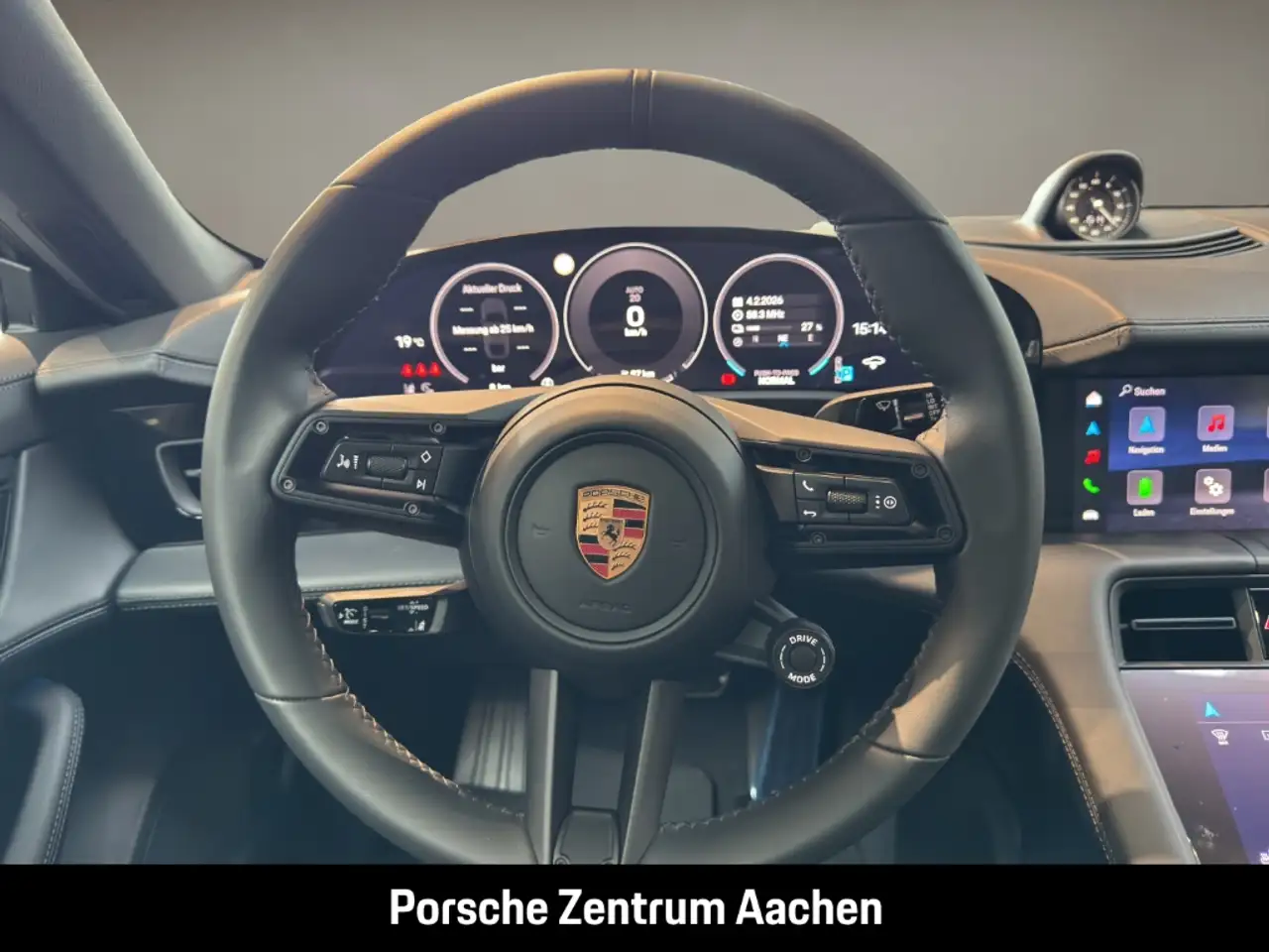 Porsche Taycan 4S Black Edition Clubleder 21-Zoll BOSE 13