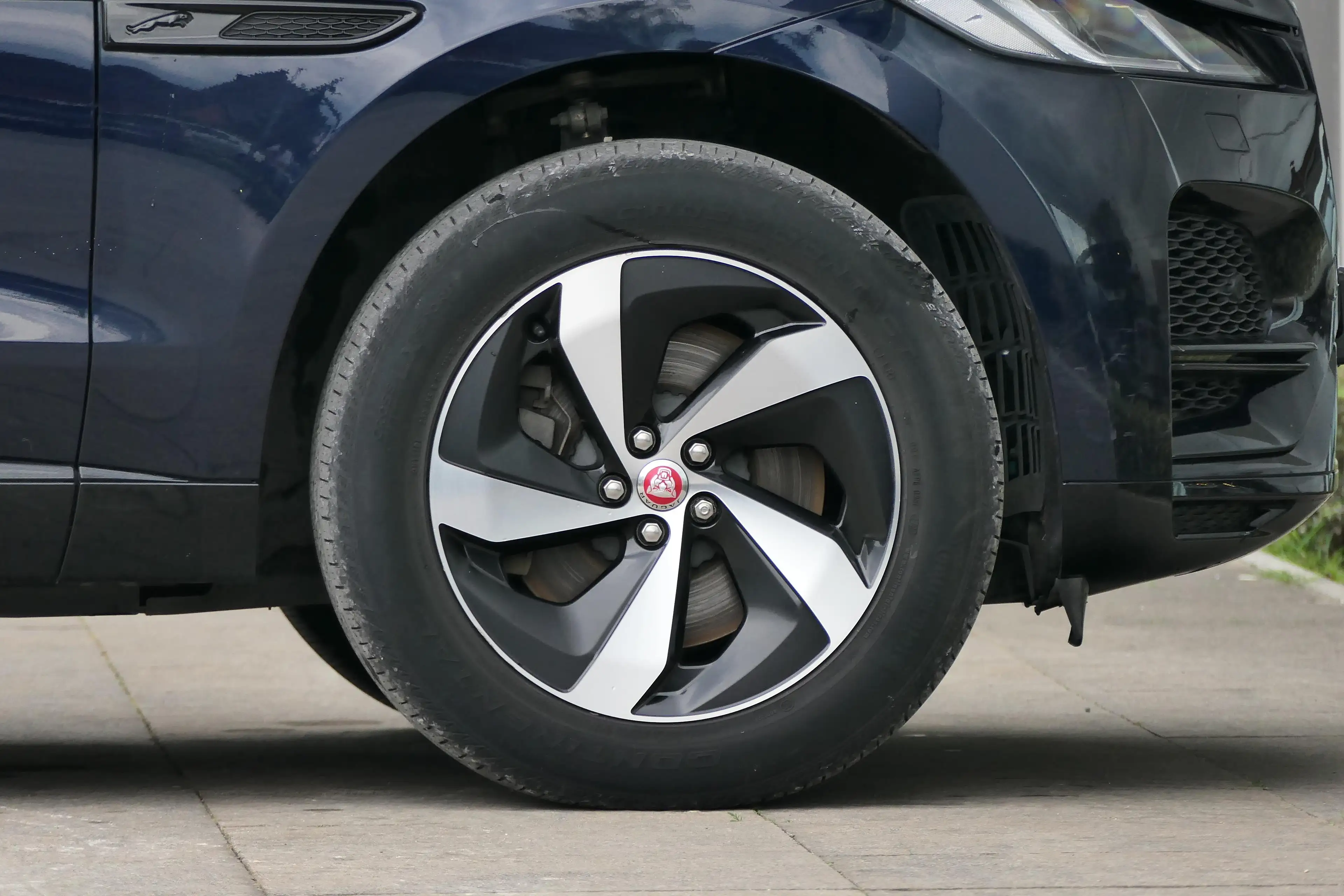 Jaguar F-Pace P400e S AWD Auto. 23MY — photo 4