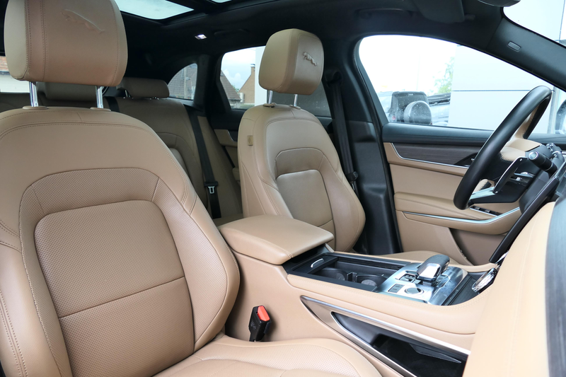 Jaguar F-Pace P400e S AWD Auto. 23MY — photo 10