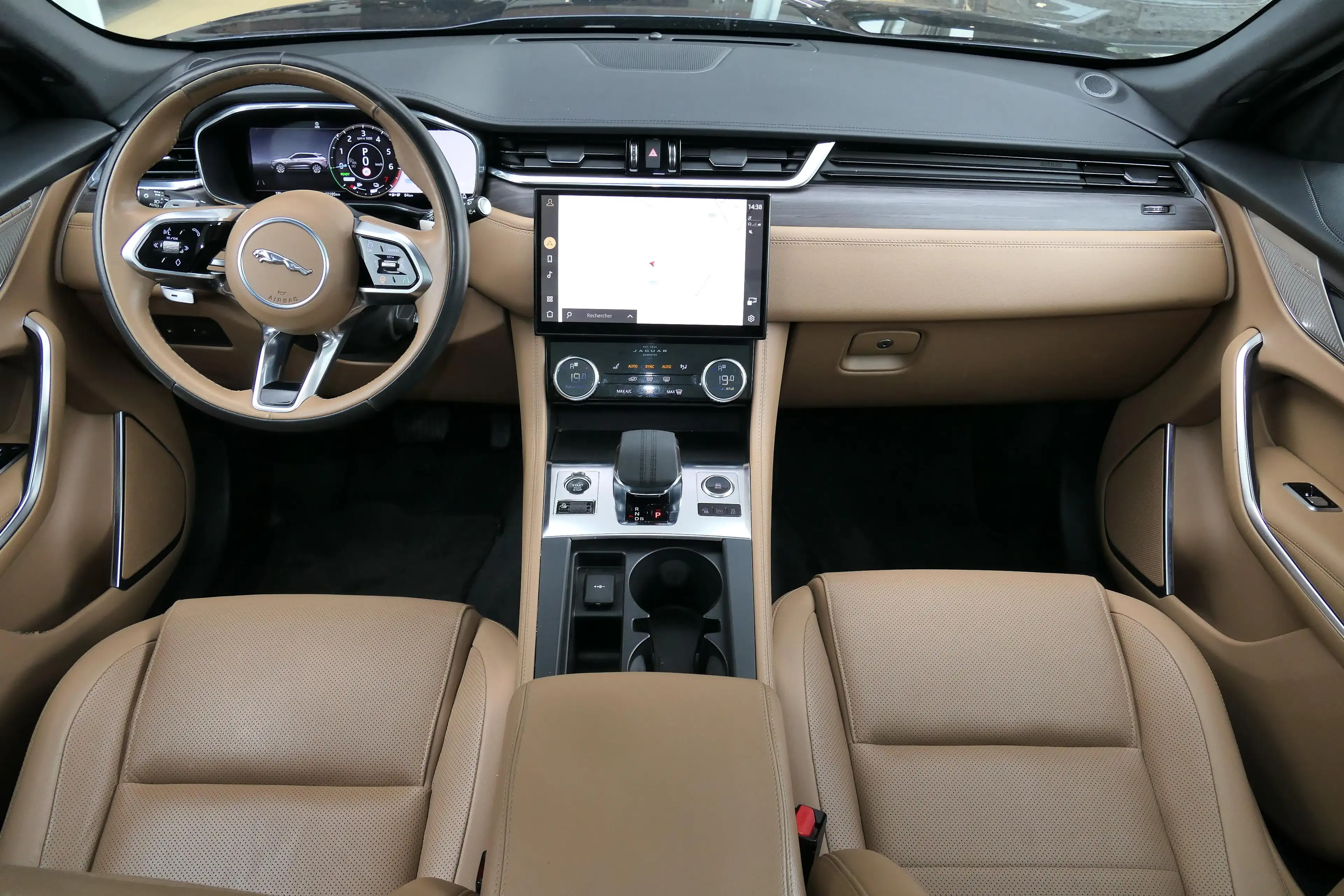 Jaguar F-Pace P400e S AWD Auto. 23MY — photo 6
