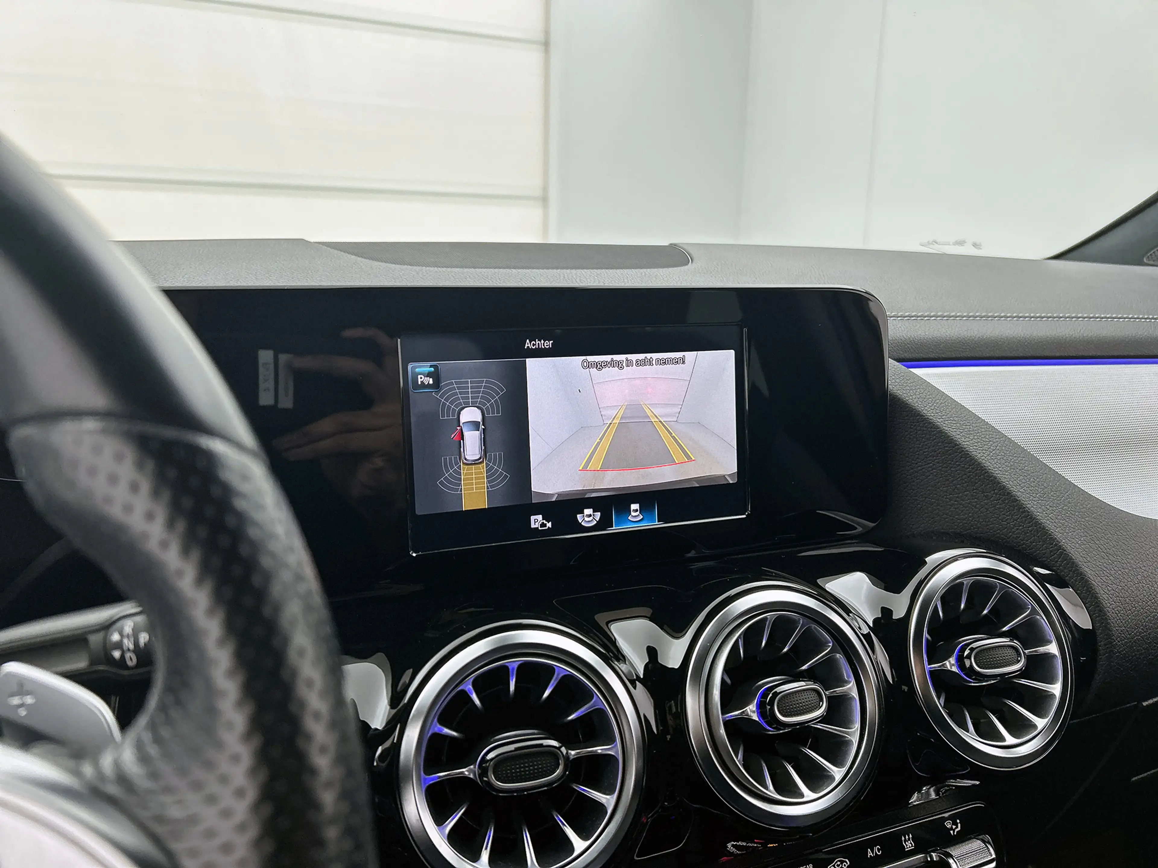 Mercedes-Benz B 250 e Hybride Premium Design AMG line / 1/2 Leder / St — photo 17