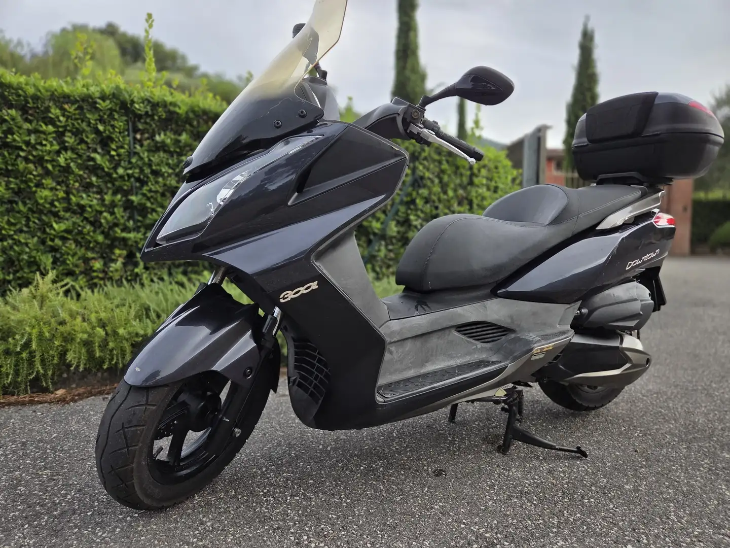 300i Abs Vendo Kymco Downtown 300i Scooter Kymco Kymco People 300