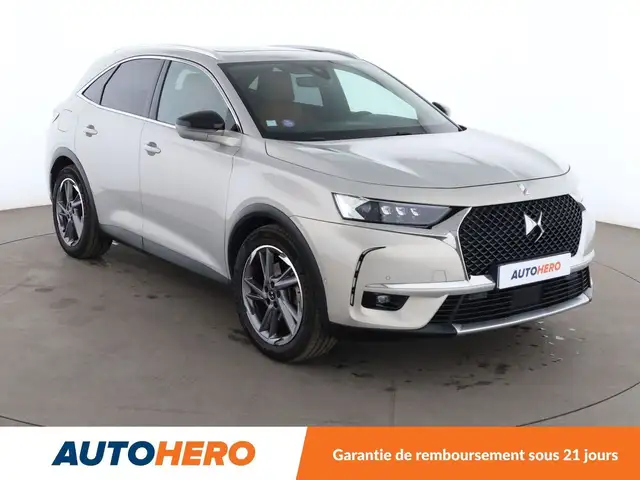 DS Automobiles DS 7 Crossback view 8