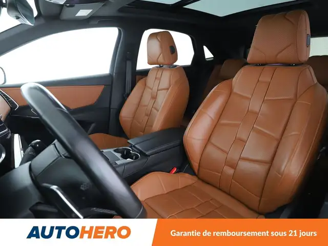 DS Automobiles DS 7 Crossback view 10